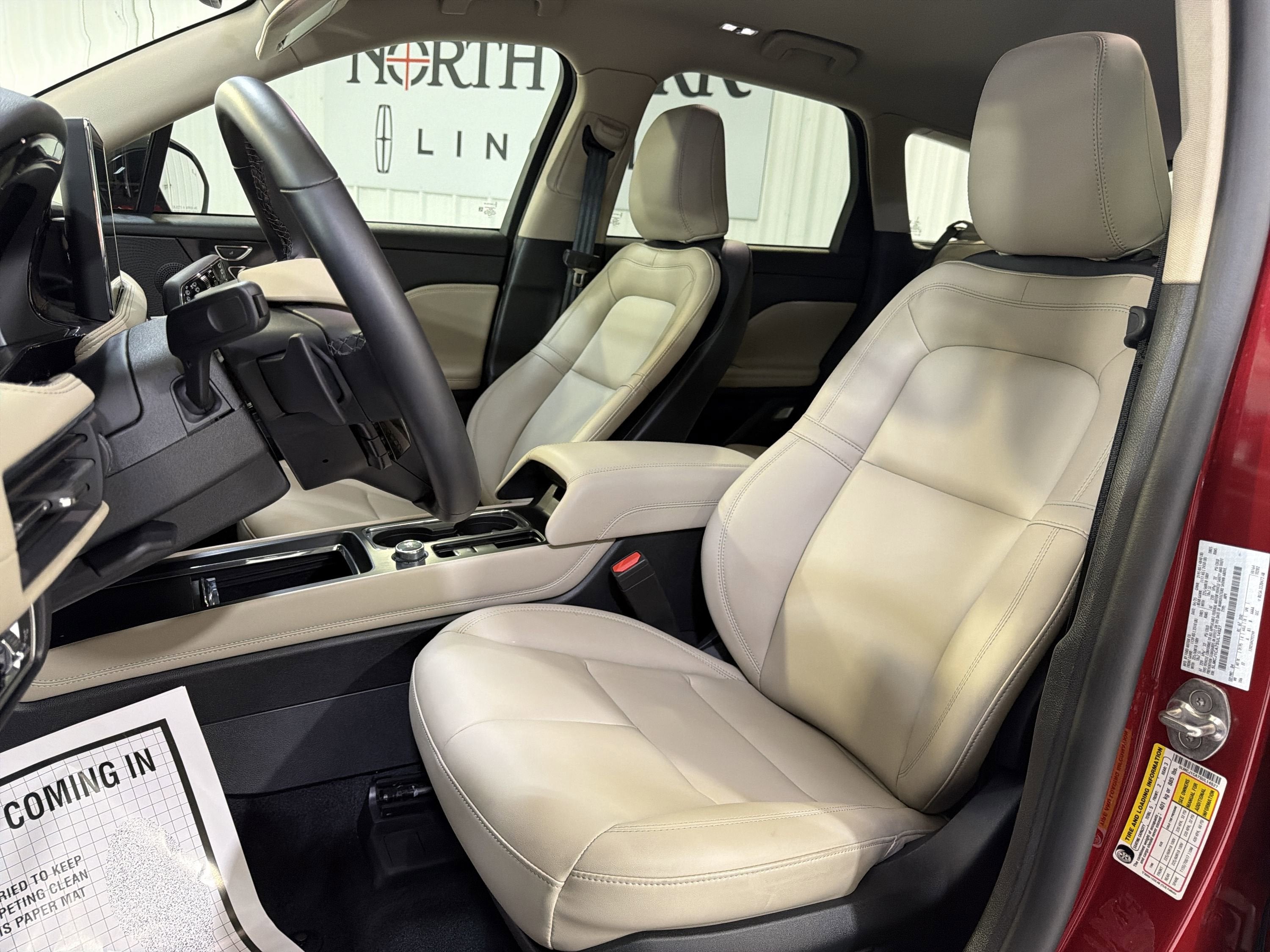 2025 Lincoln Corsair Premiere