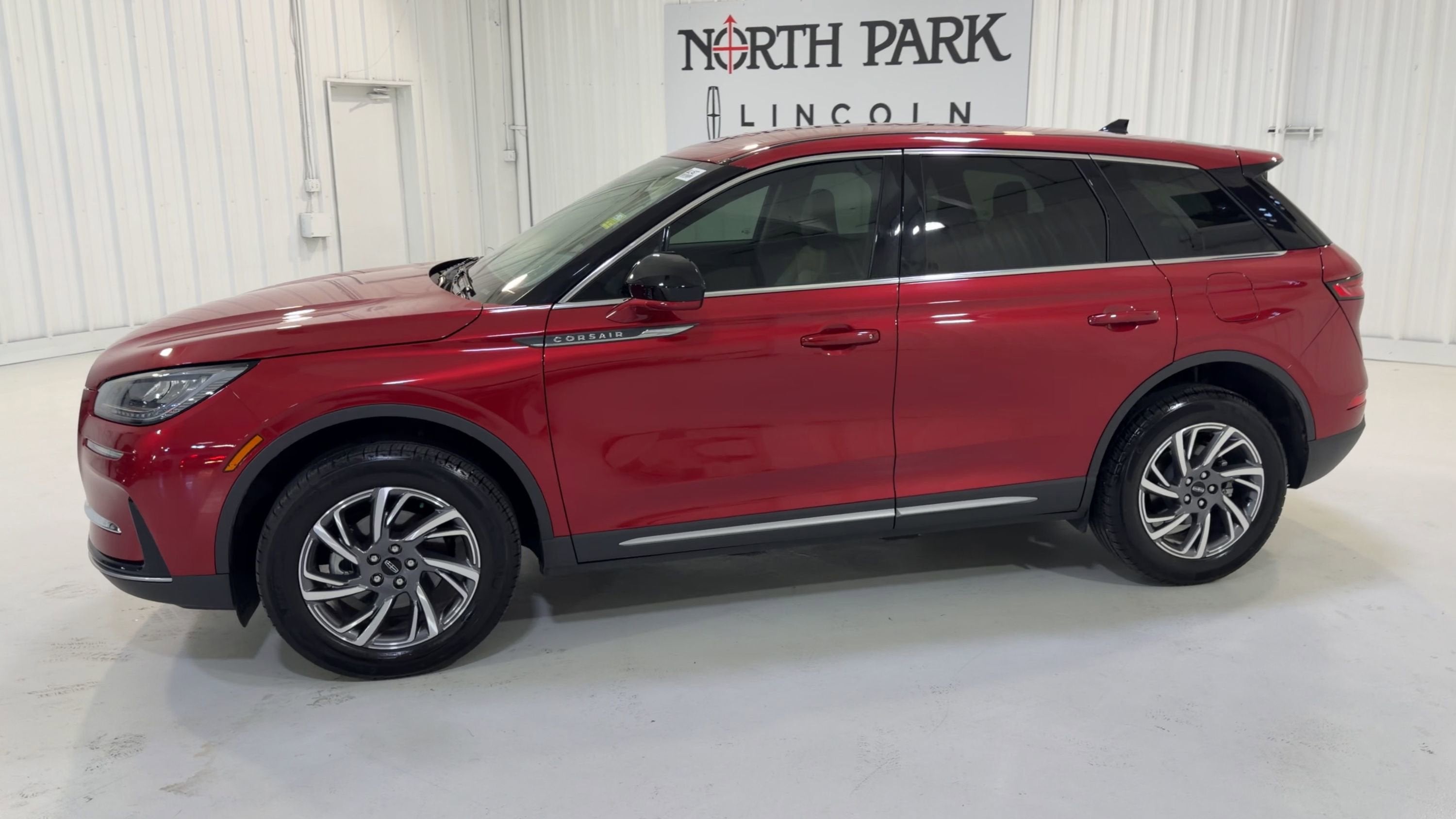 2025 Lincoln Corsair Premiere