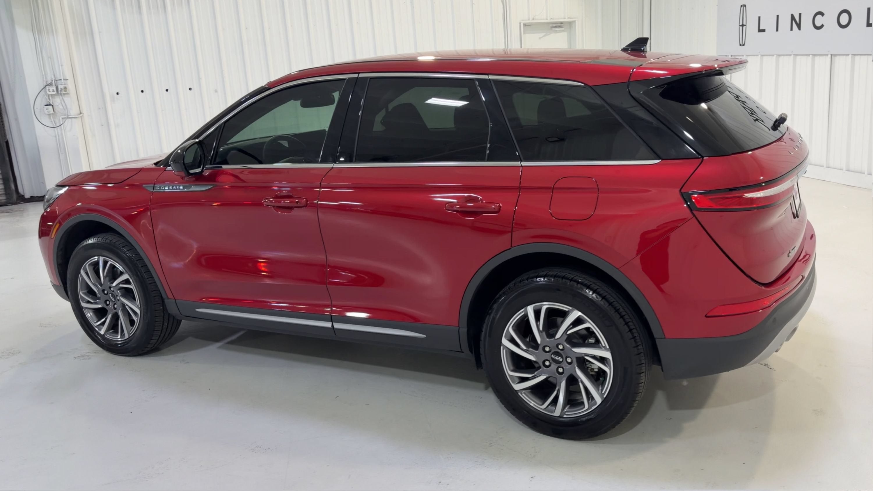 2025 Lincoln Corsair Premiere
