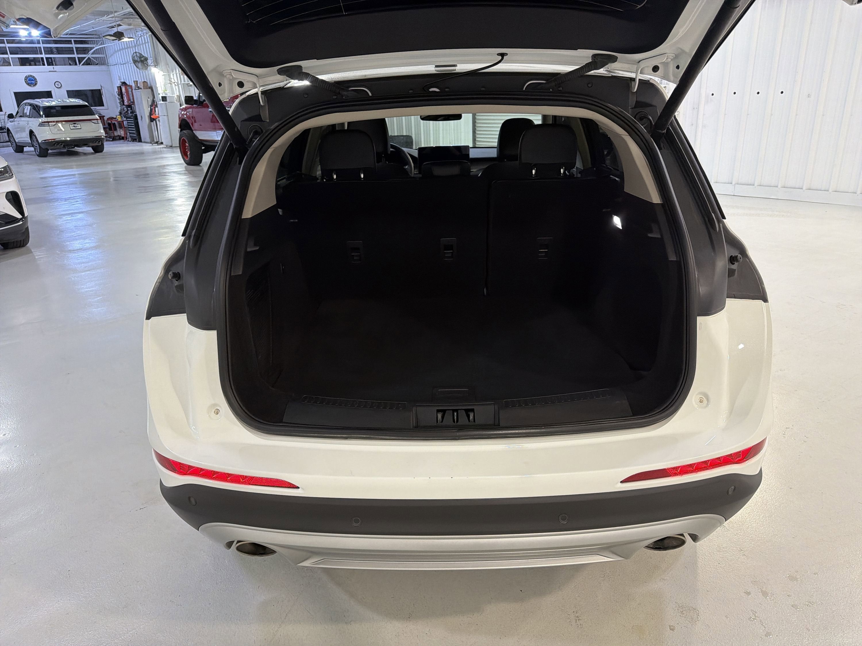 2025 Lincoln Corsair Premiere