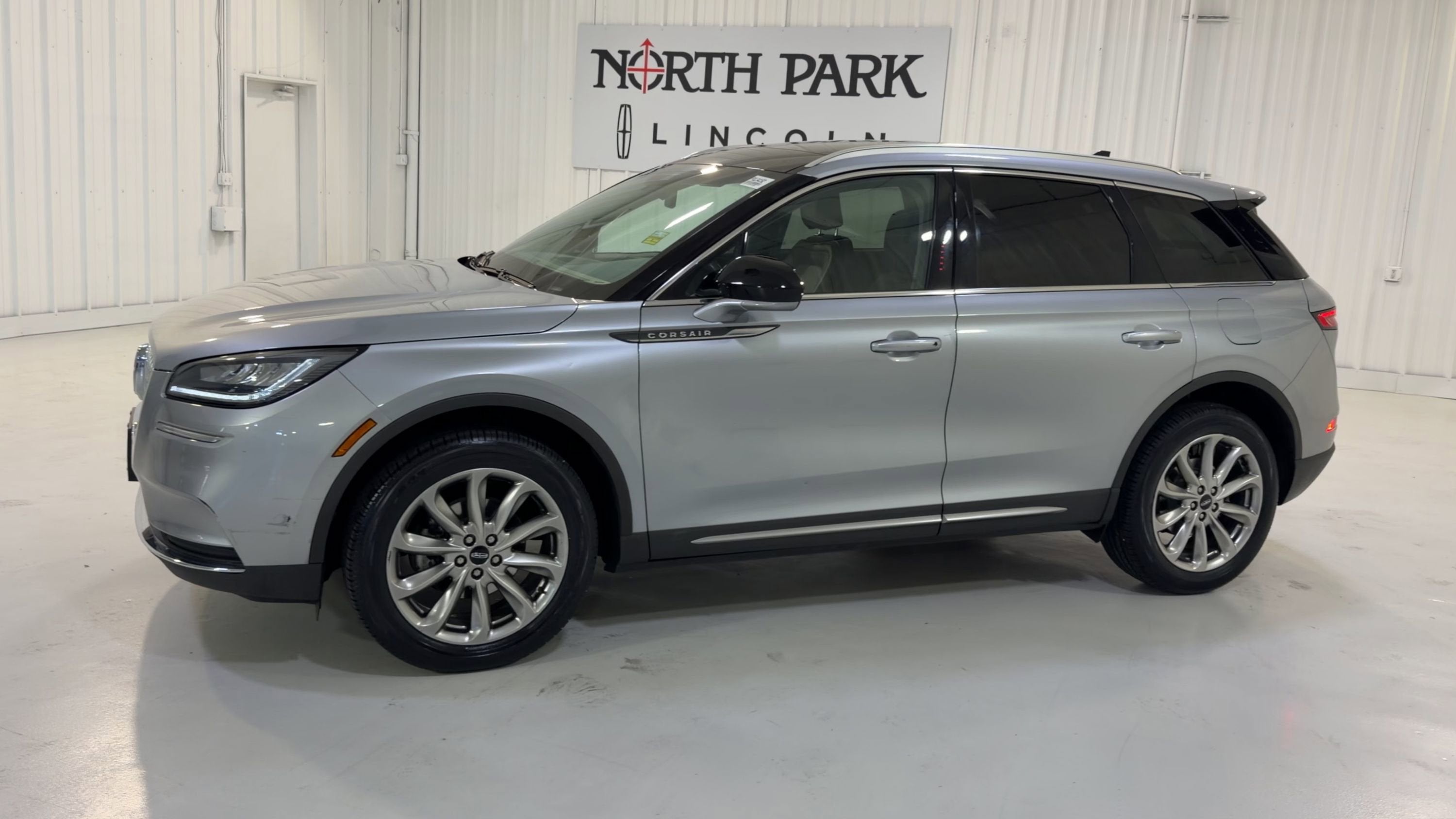 2022 Lincoln Corsair Standard