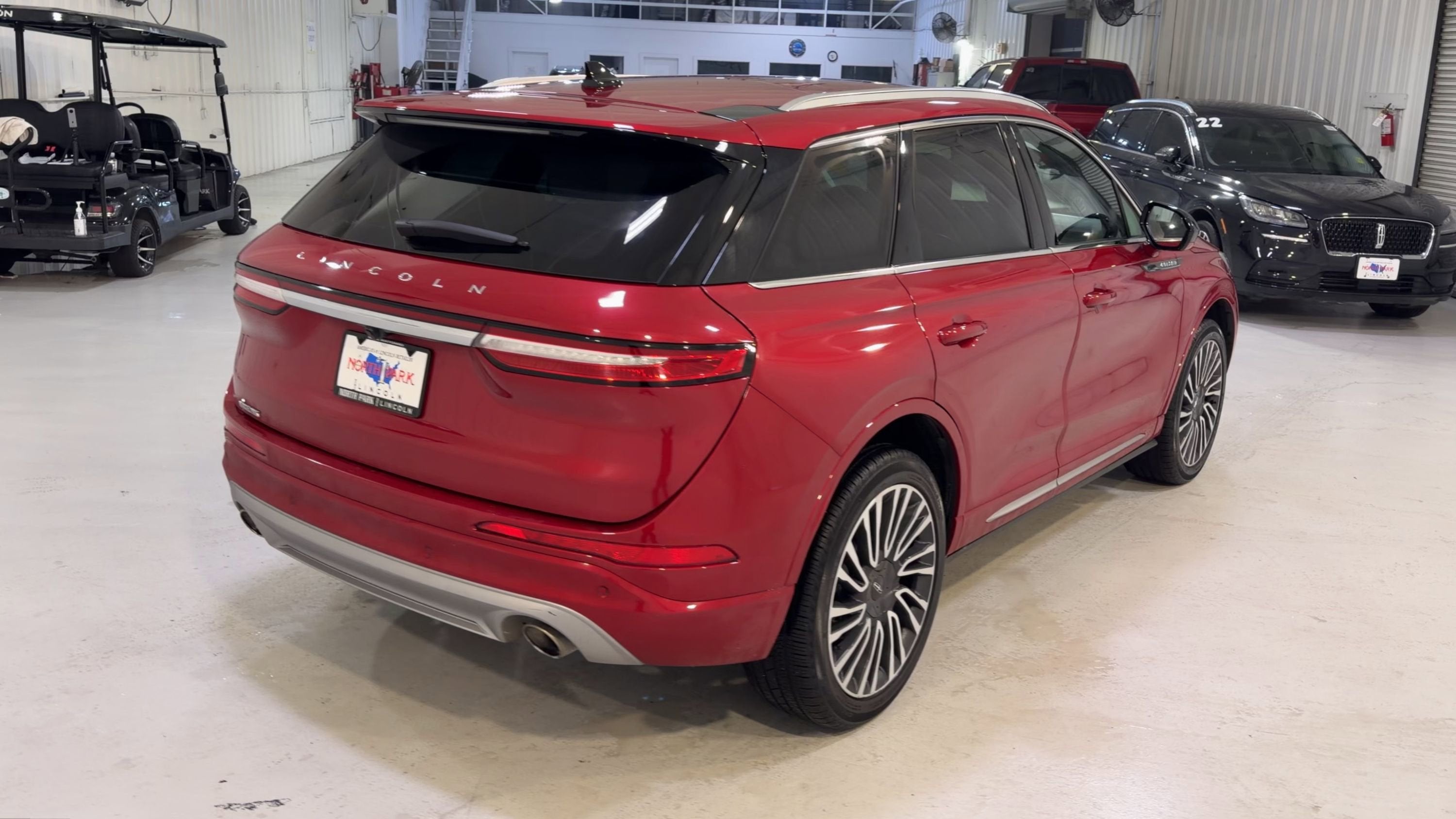 2022 Lincoln Corsair Standard