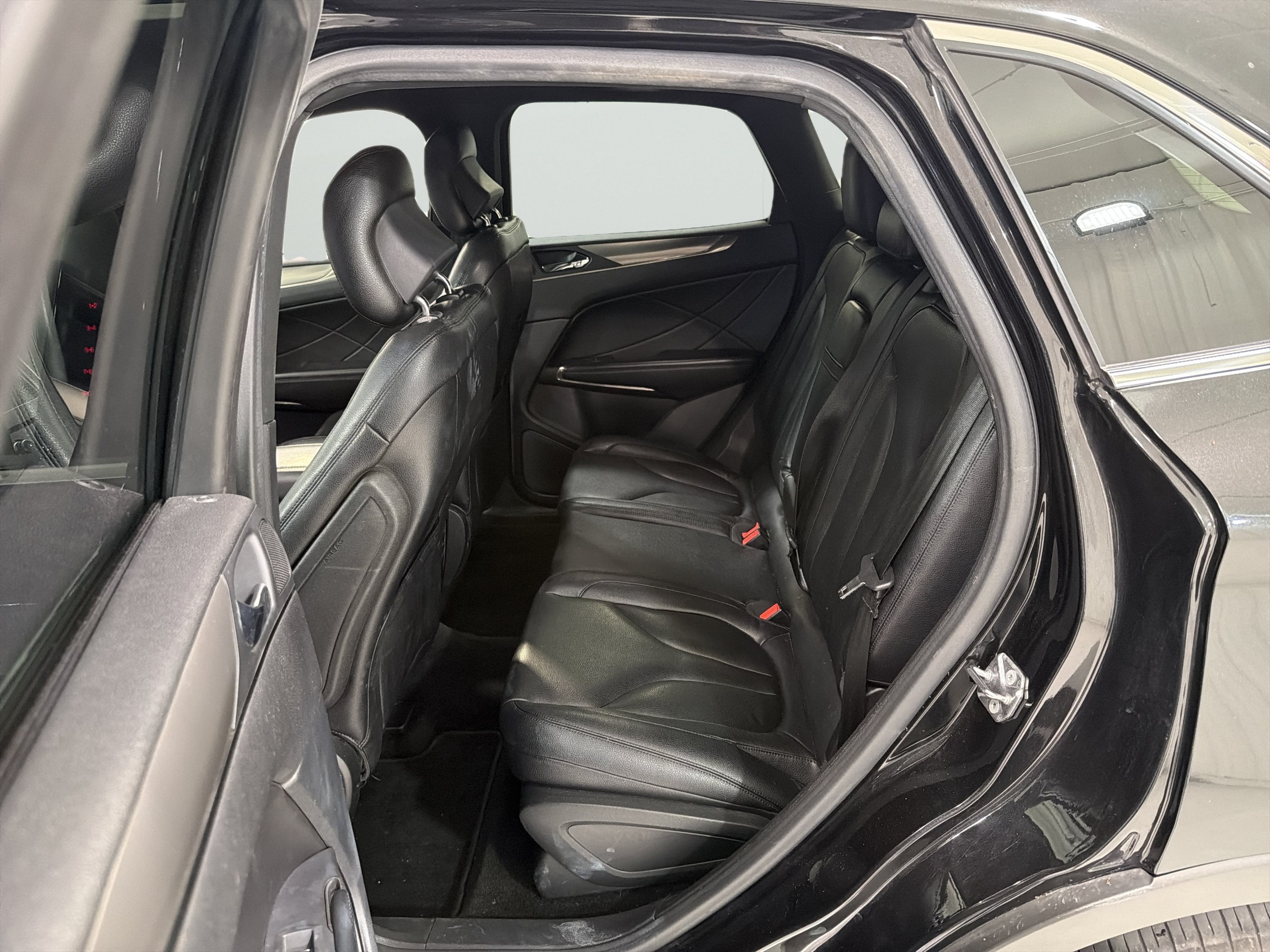 2015 Lincoln MKC Base