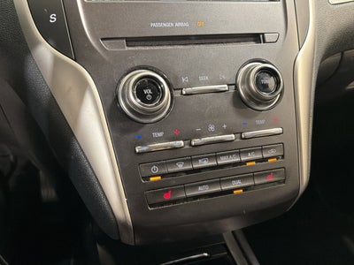 2015 Lincoln MKC Base