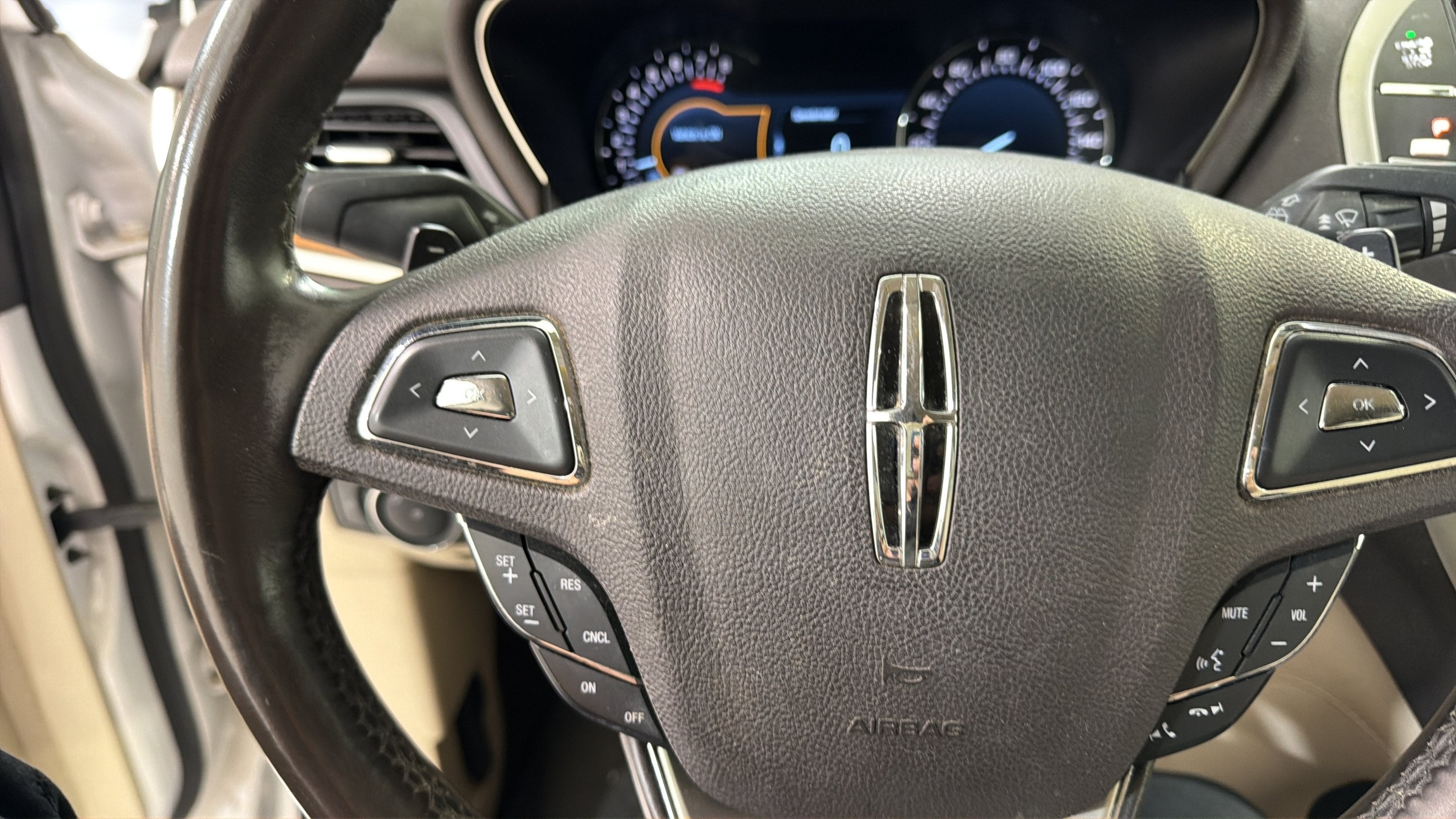 2017 Lincoln MKC Select