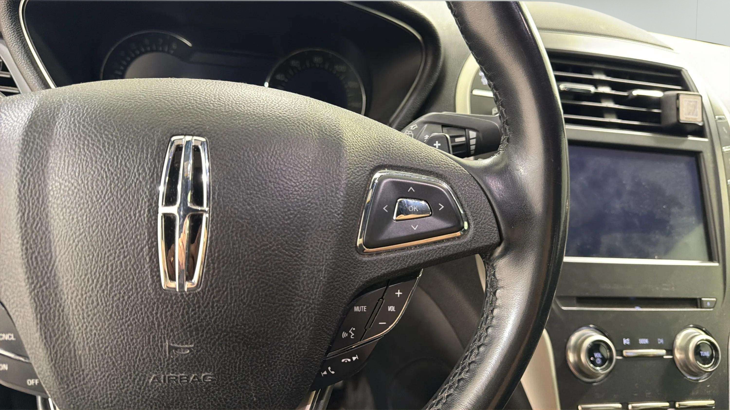 2017 Lincoln MKC Select