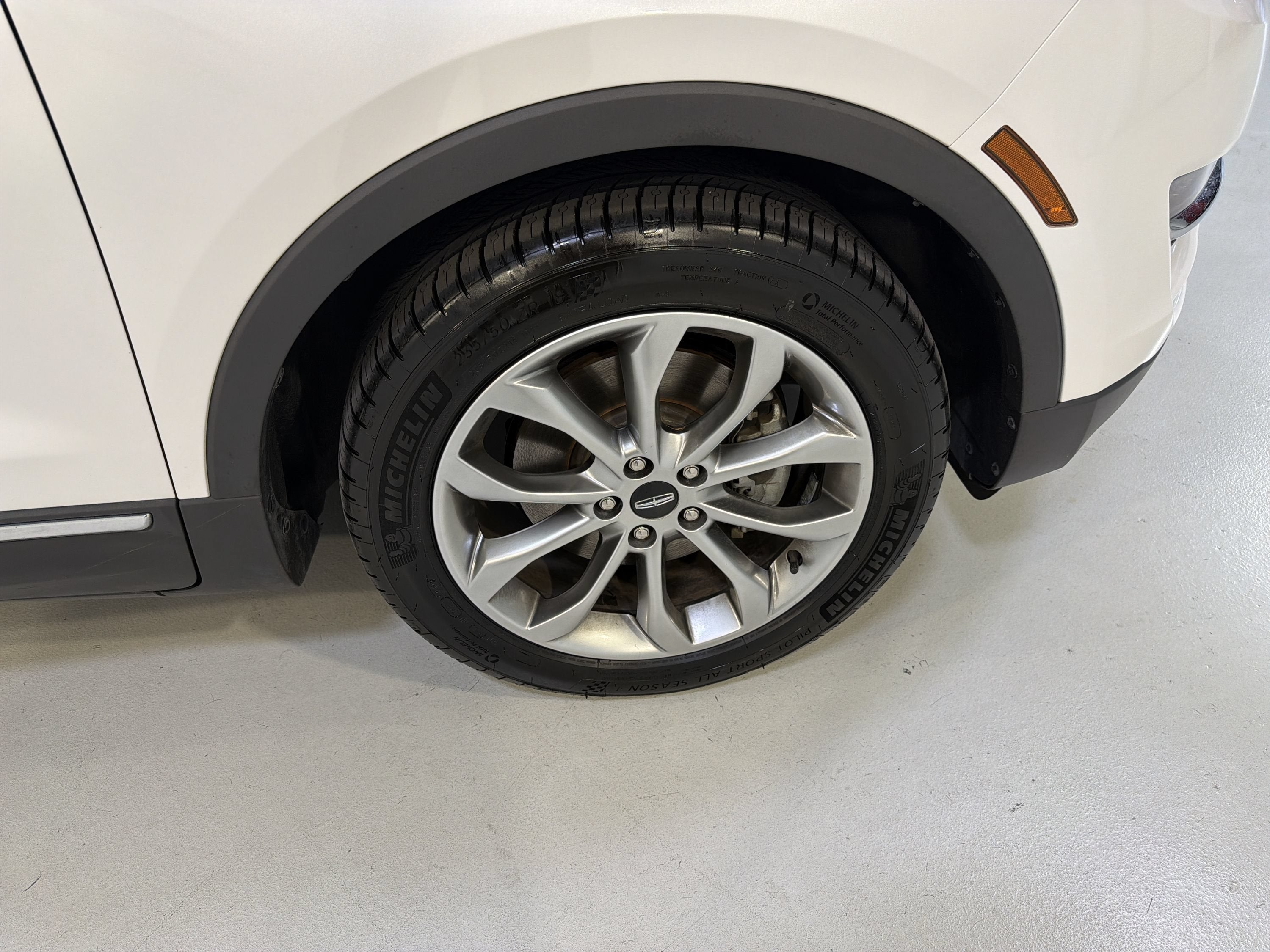 2019 Lincoln MKC Select