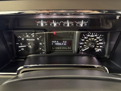2012 Lincoln Navigator Base