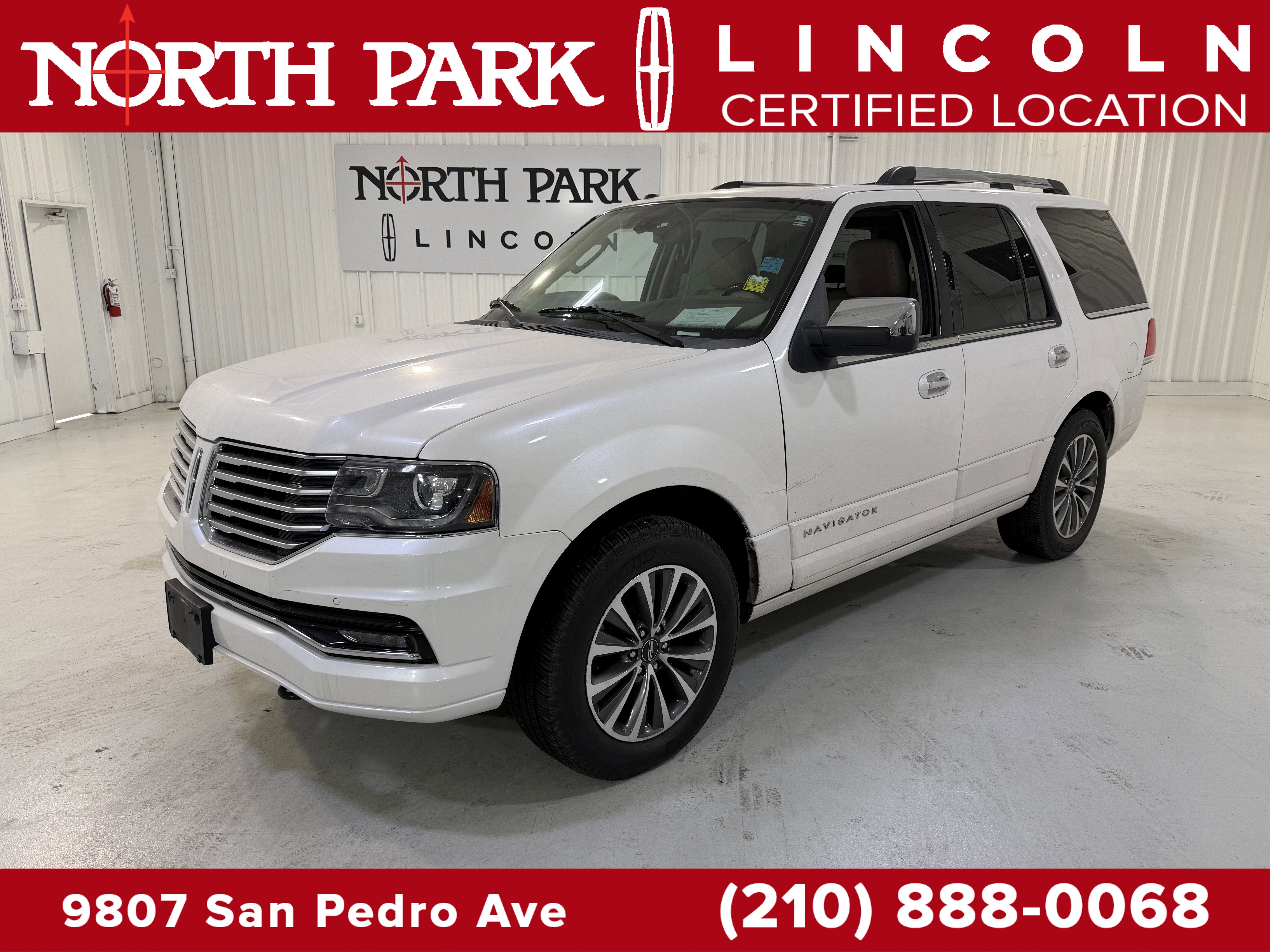 2015 Lincoln Navigator Base