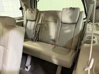 2015 Lincoln Navigator Base