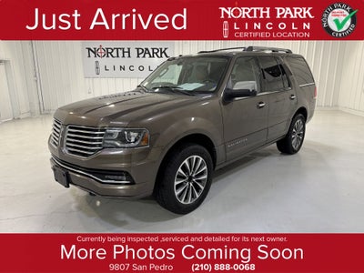 2015 Lincoln Navigator Base
