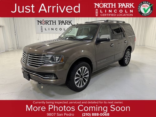 2015 Lincoln Navigator Base