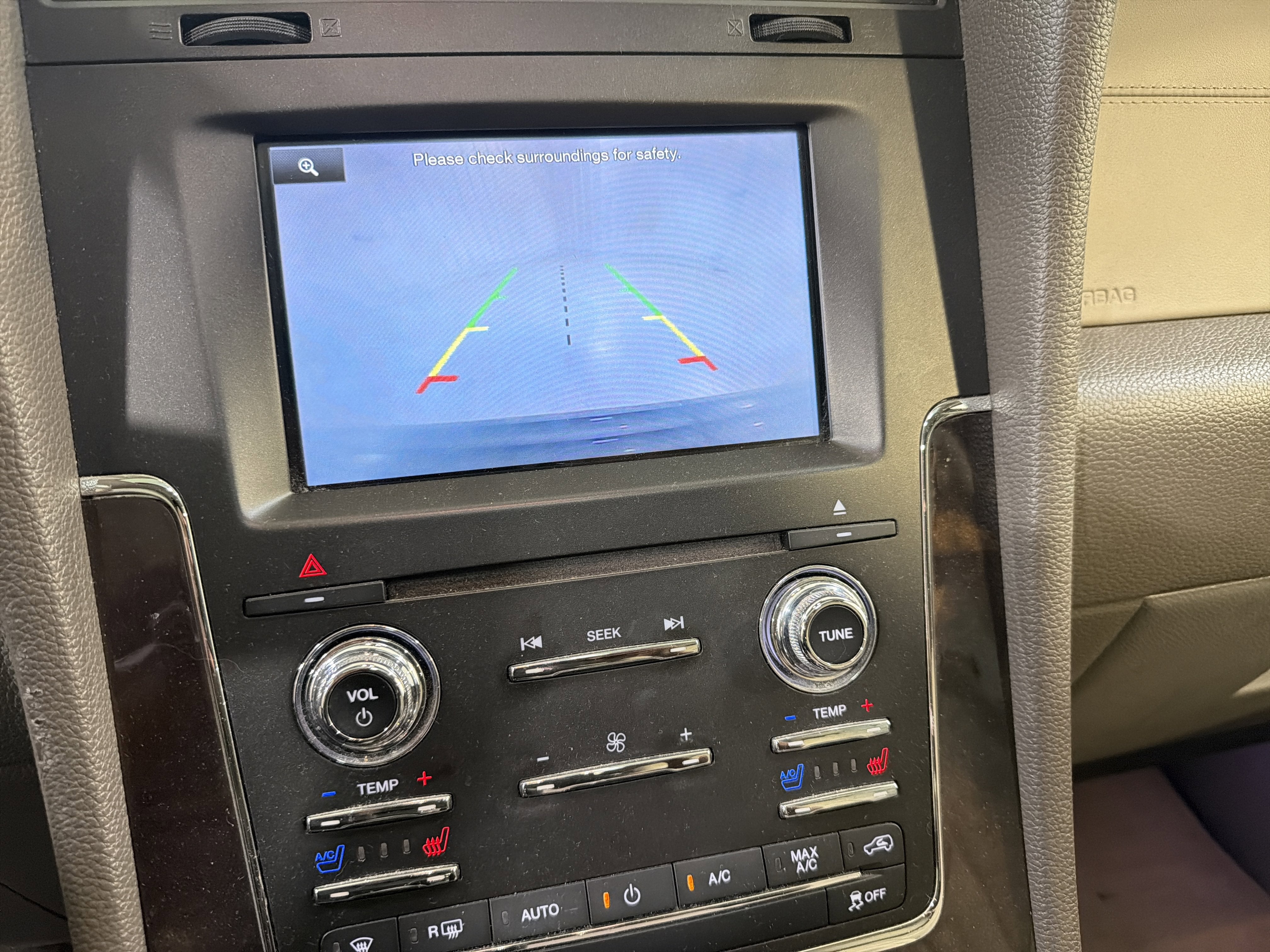2015 Lincoln Navigator Base