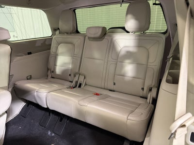 2019 Lincoln Navigator Select