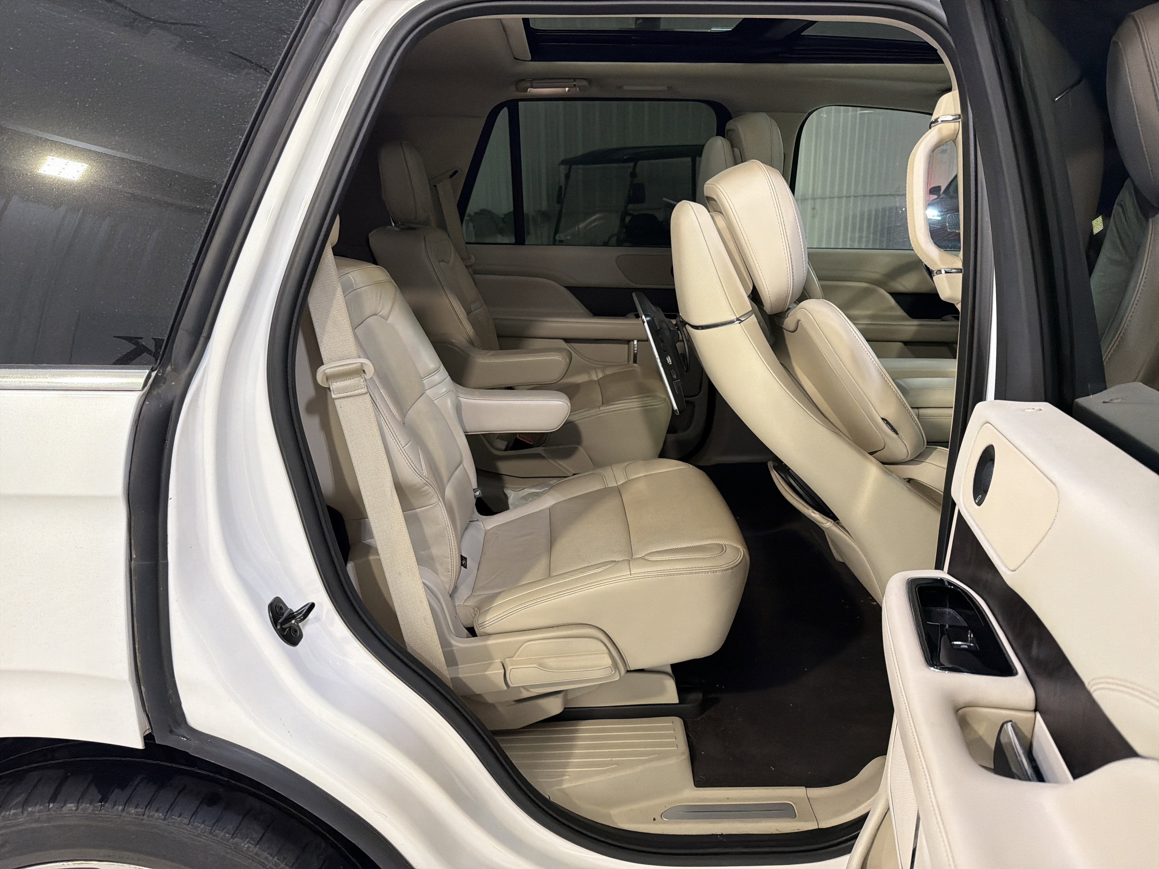 2019 Lincoln Navigator Select