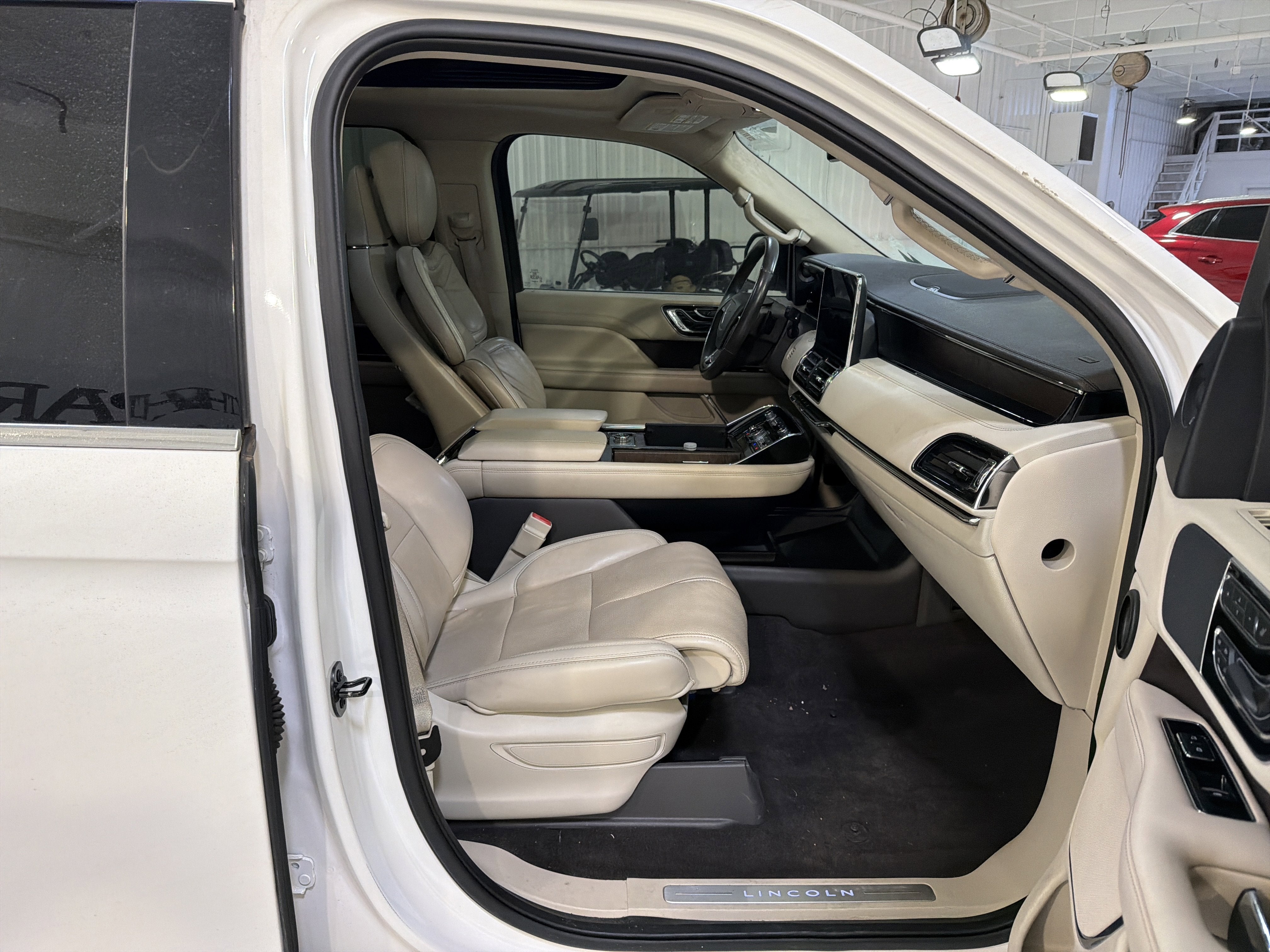 2019 Lincoln Navigator Select