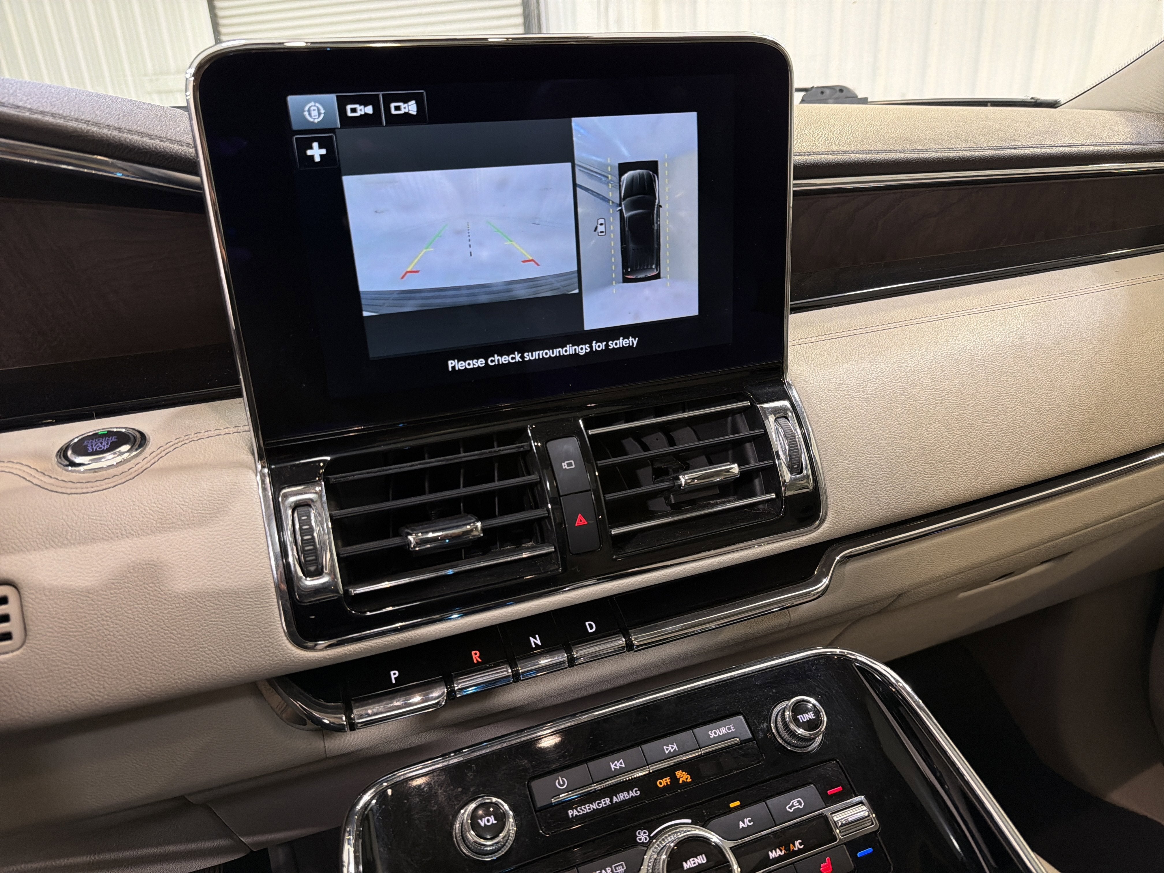 2019 Lincoln Navigator Select