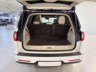 2019 Lincoln Navigator Select