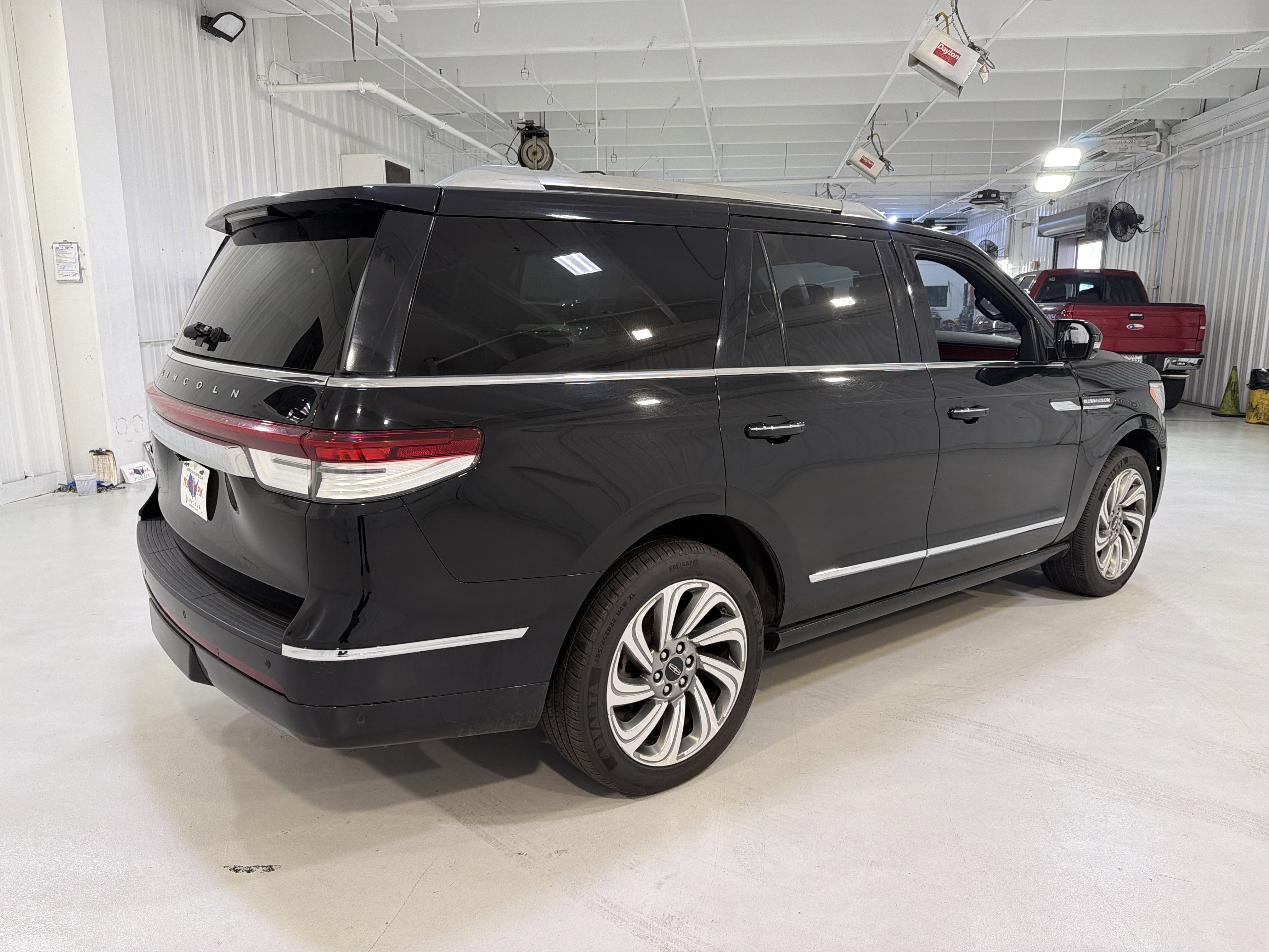 2023 Lincoln Navigator Reserve