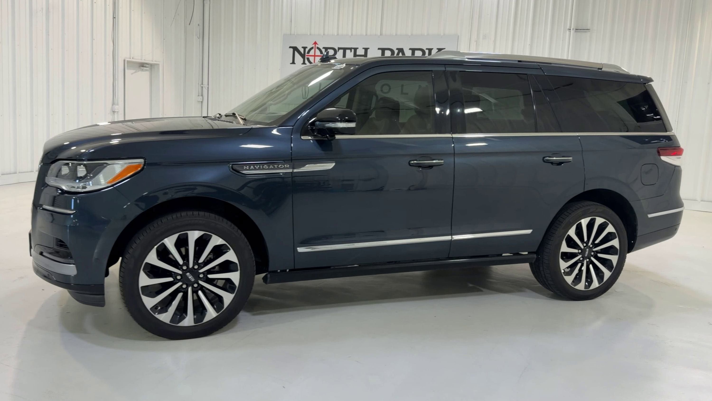2022 Lincoln Navigator Reserve