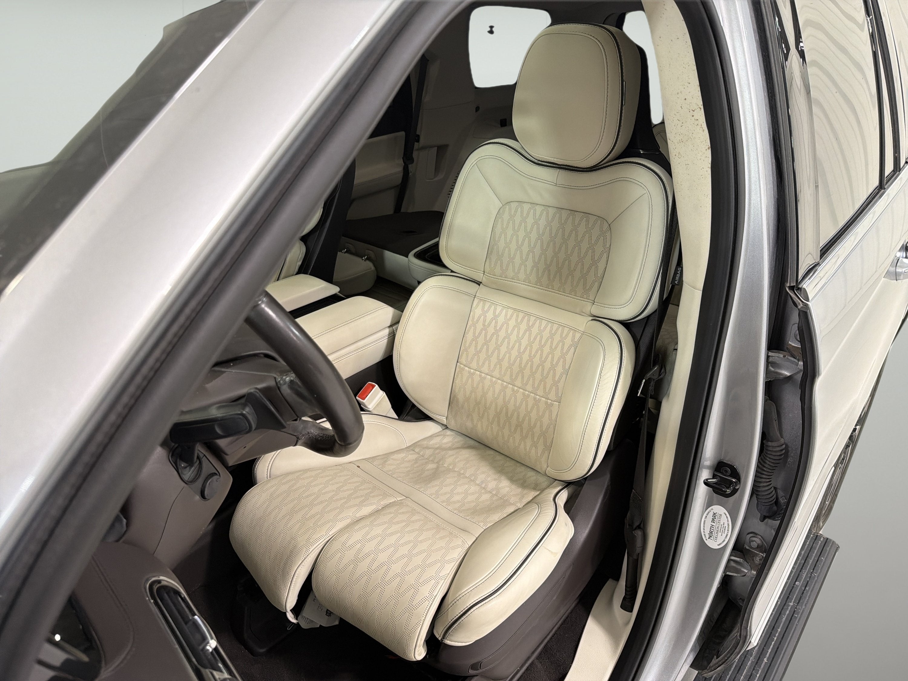 2024 Lincoln Navigator Black Label