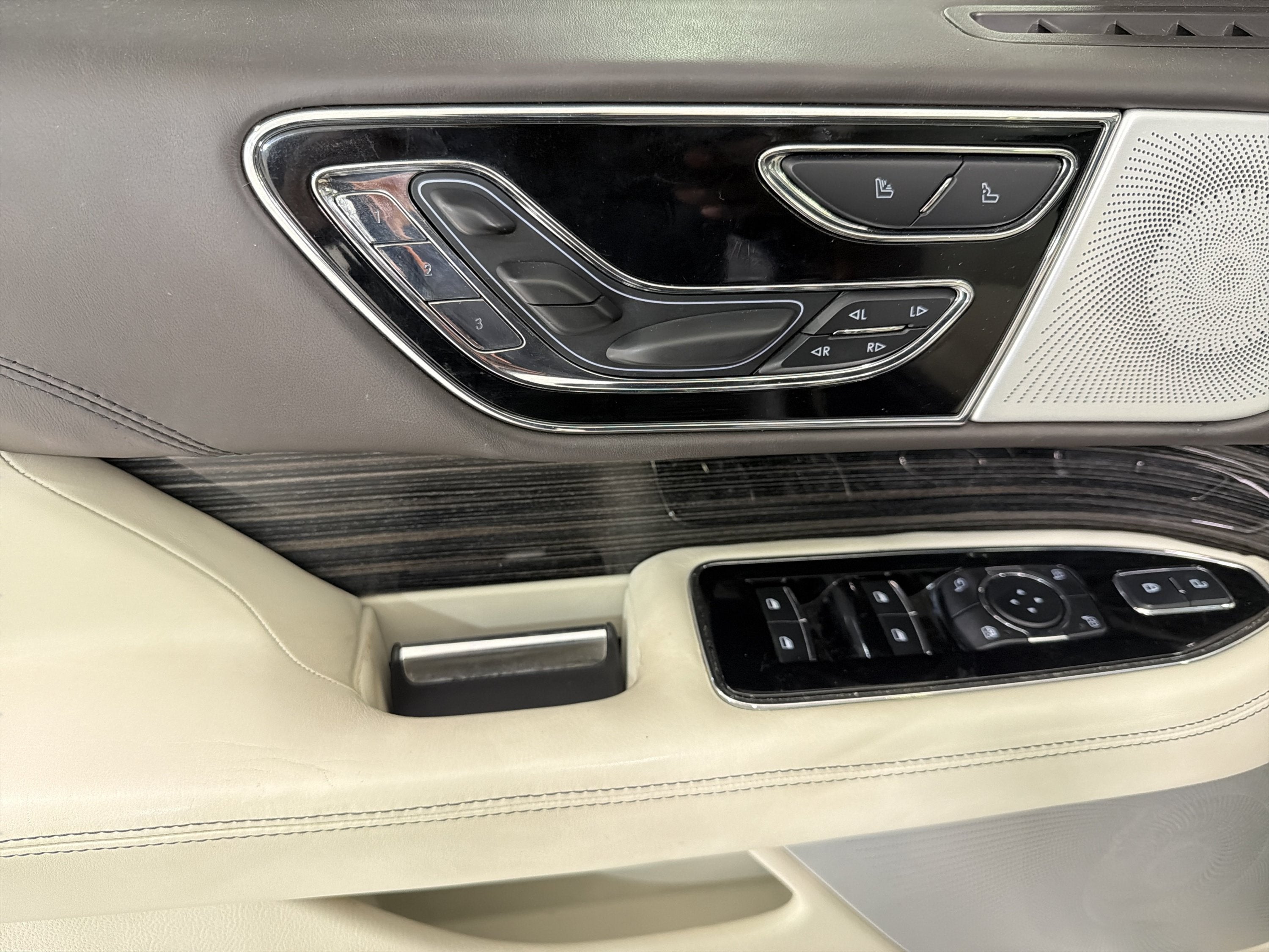 2024 Lincoln Navigator Black Label