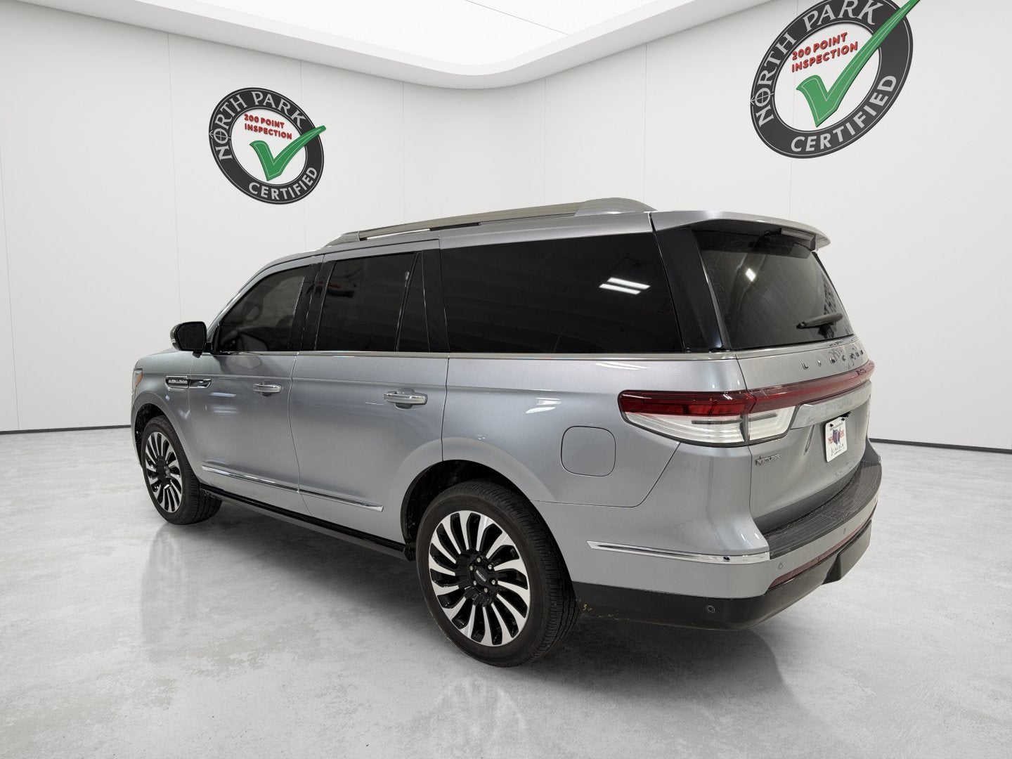 2024 Lincoln Navigator Black Label