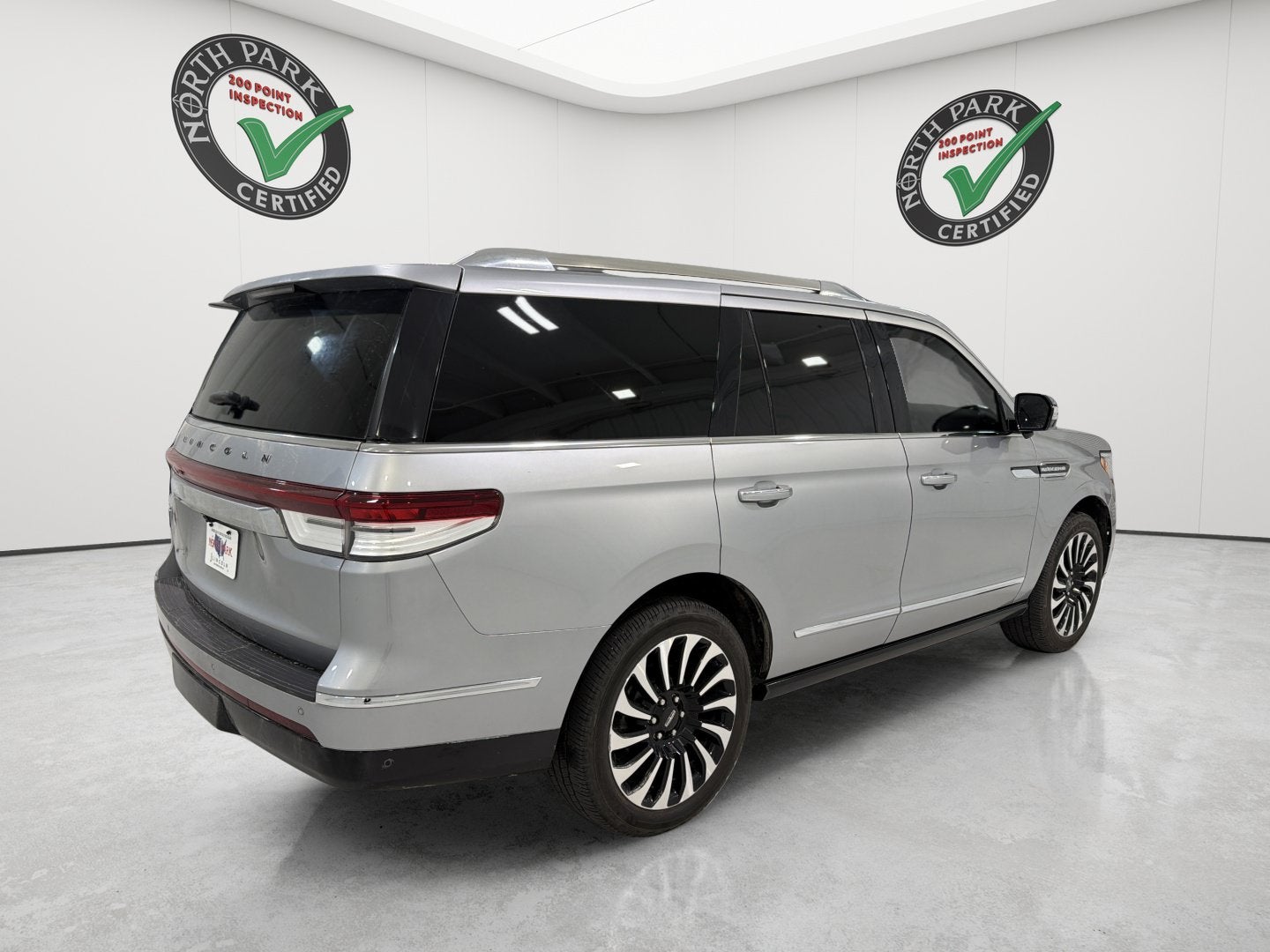 2024 Lincoln Navigator Black Label