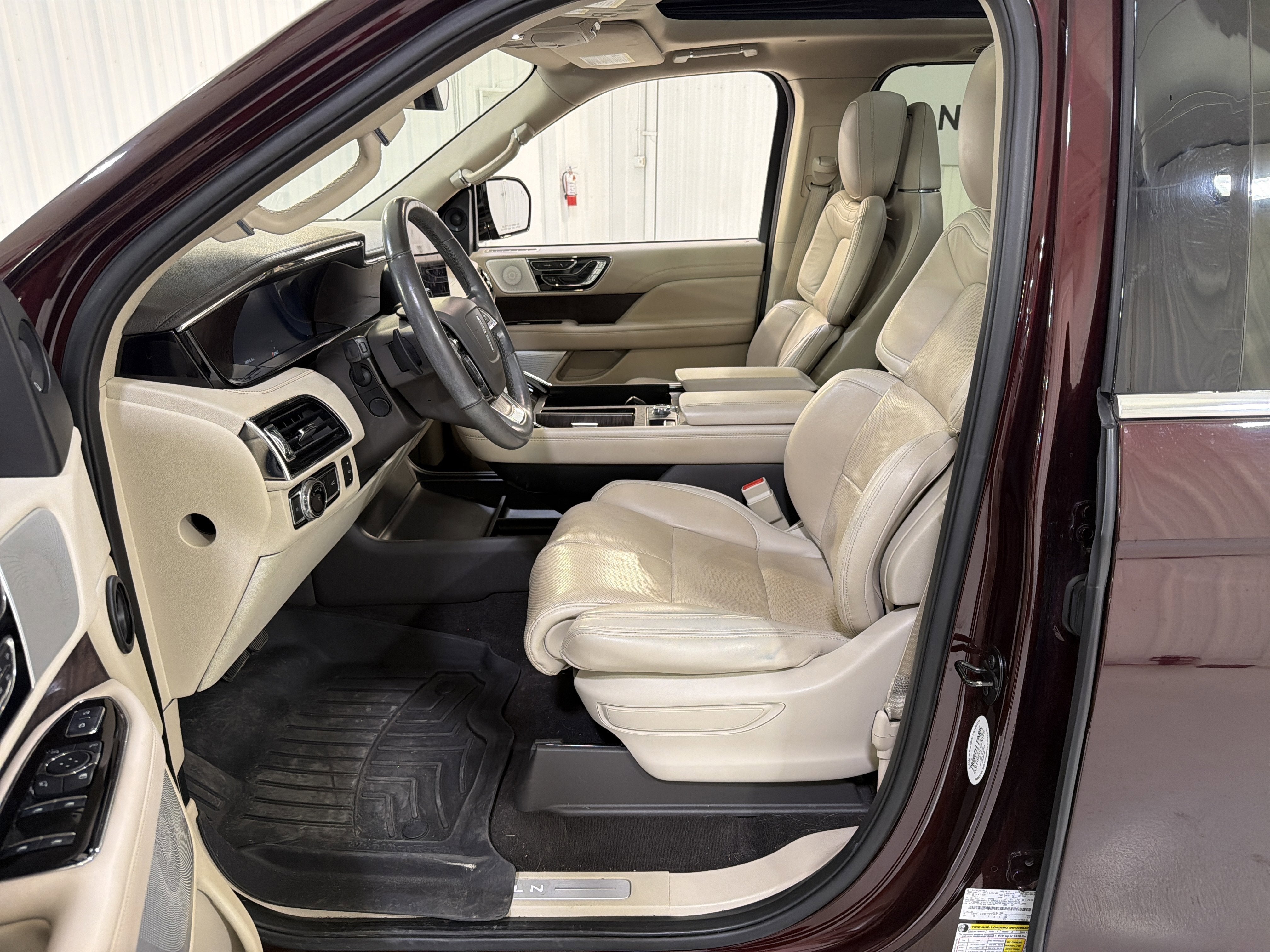 2021 Lincoln Navigator L Reserve