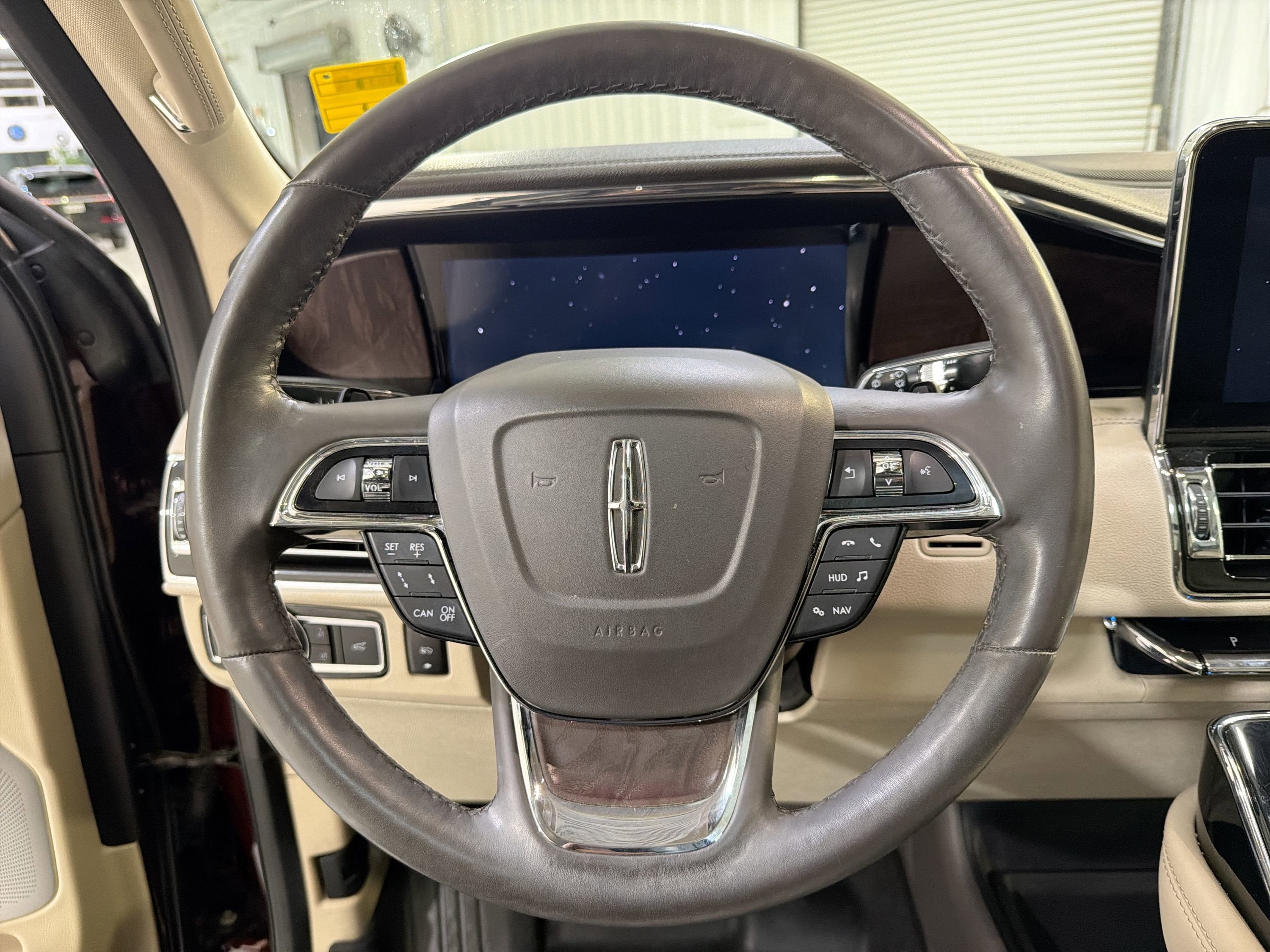 2021 Lincoln Navigator L Reserve