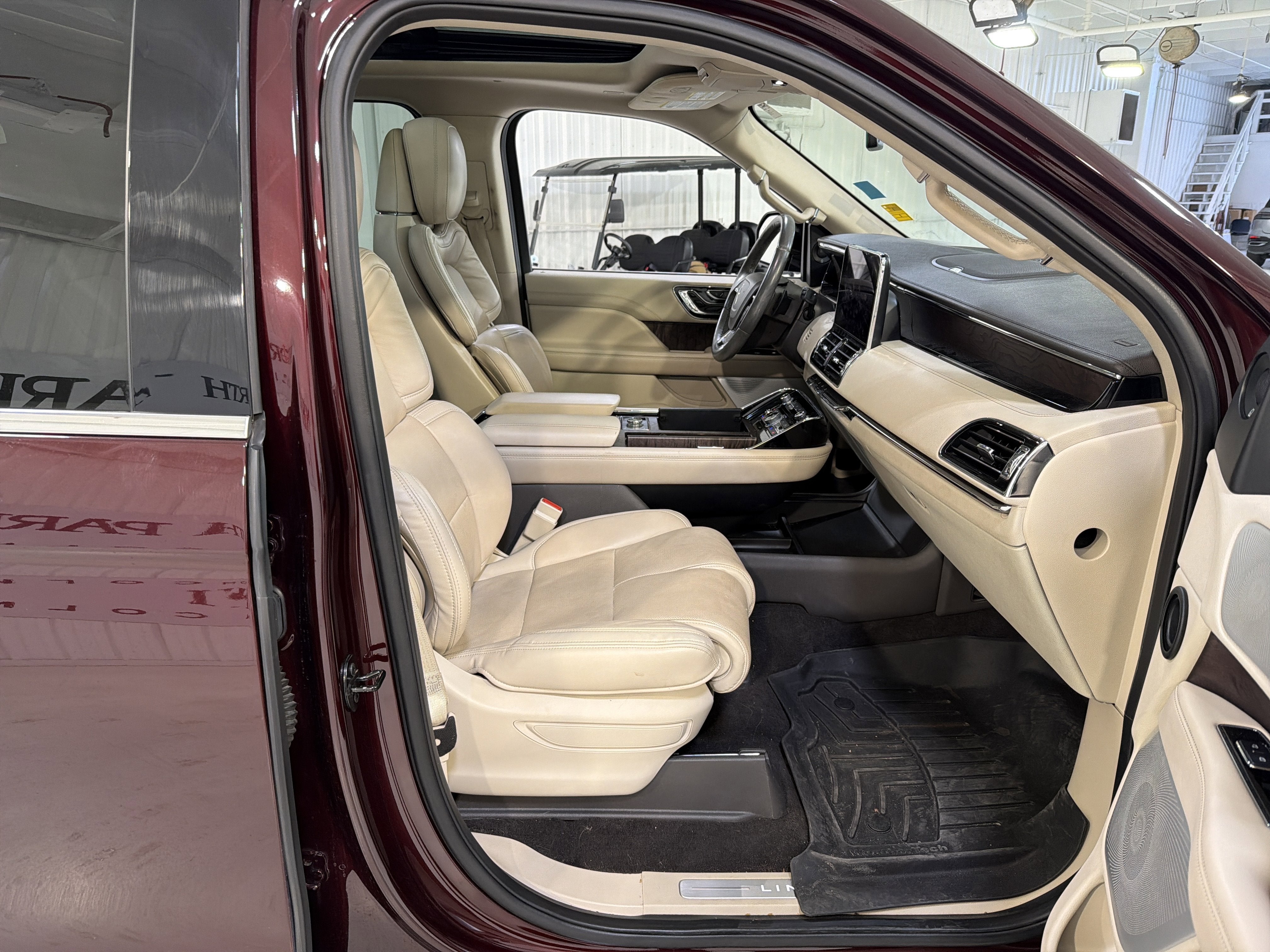 2021 Lincoln Navigator L Reserve