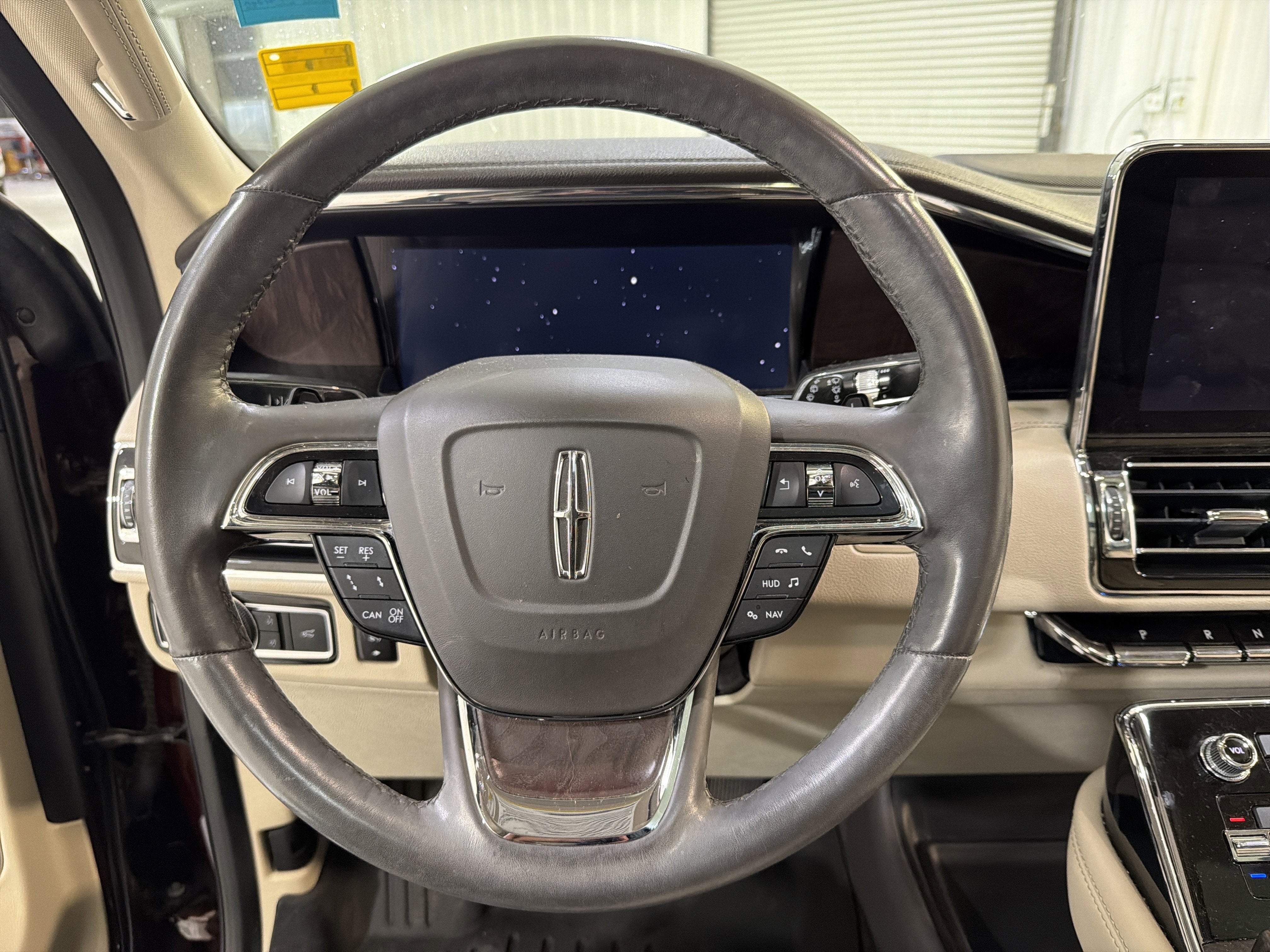 2021 Lincoln Navigator L Reserve