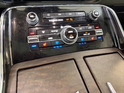 2022 Lincoln Navigator L Black Label
