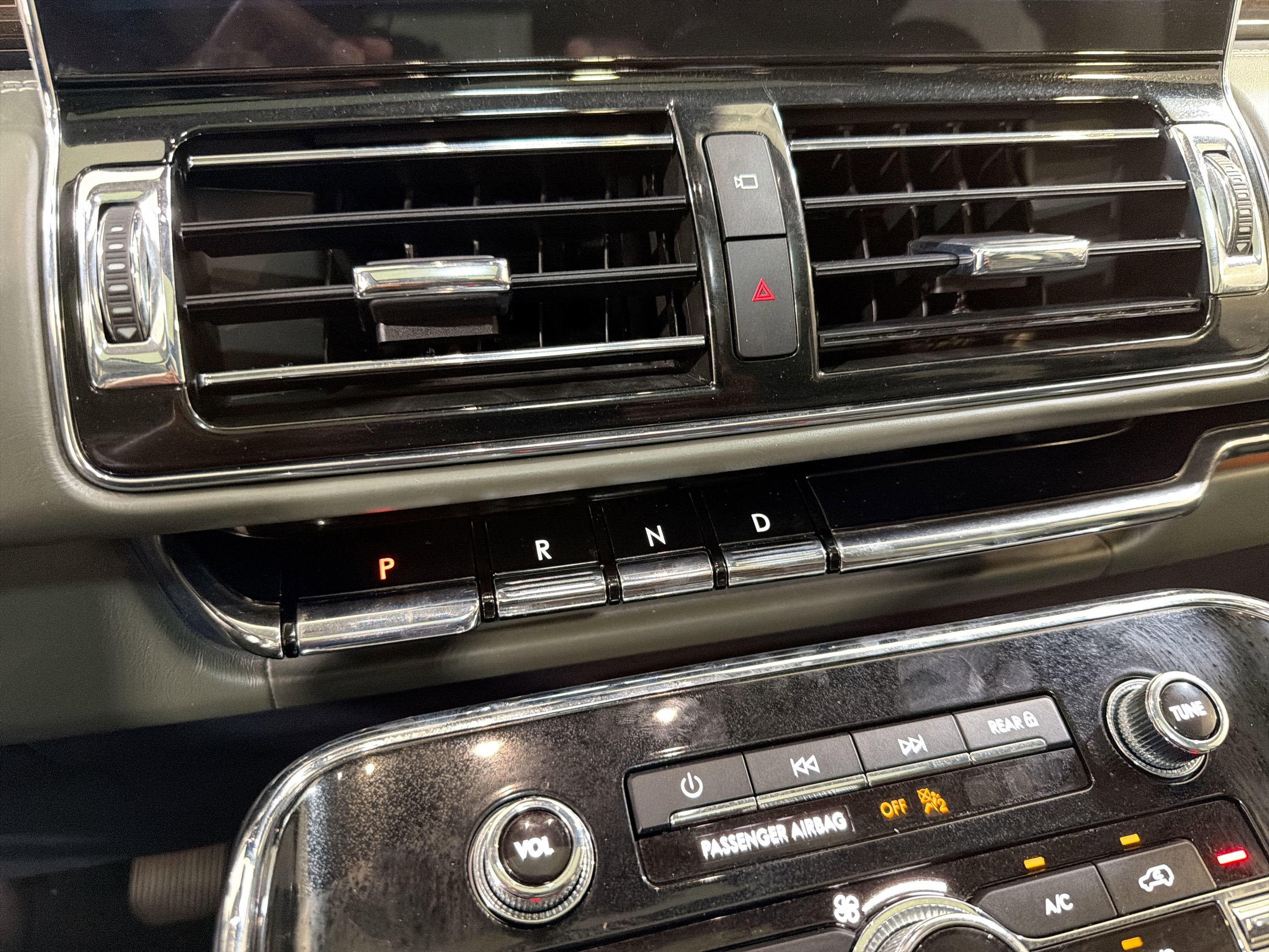 2022 Lincoln Navigator L Black Label