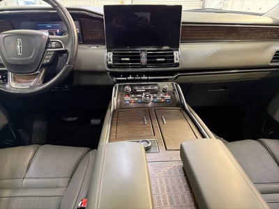 2022 Lincoln Navigator L Black Label