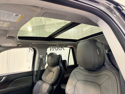 2022 Lincoln Navigator L Black Label