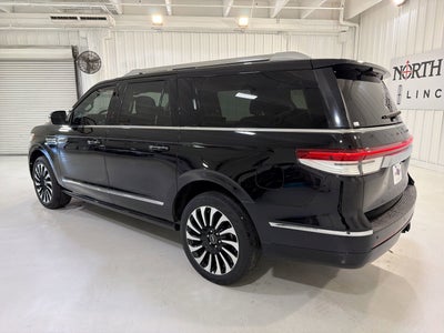 2022 Lincoln Navigator L Black Label
