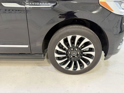 2022 Lincoln Navigator L Black Label