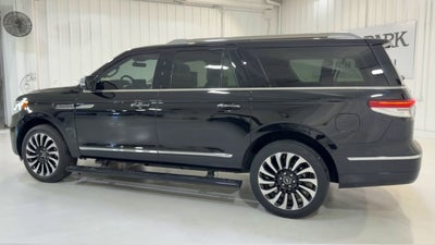2022 Lincoln Navigator L Black Label
