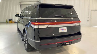 2022 Lincoln Navigator L Black Label