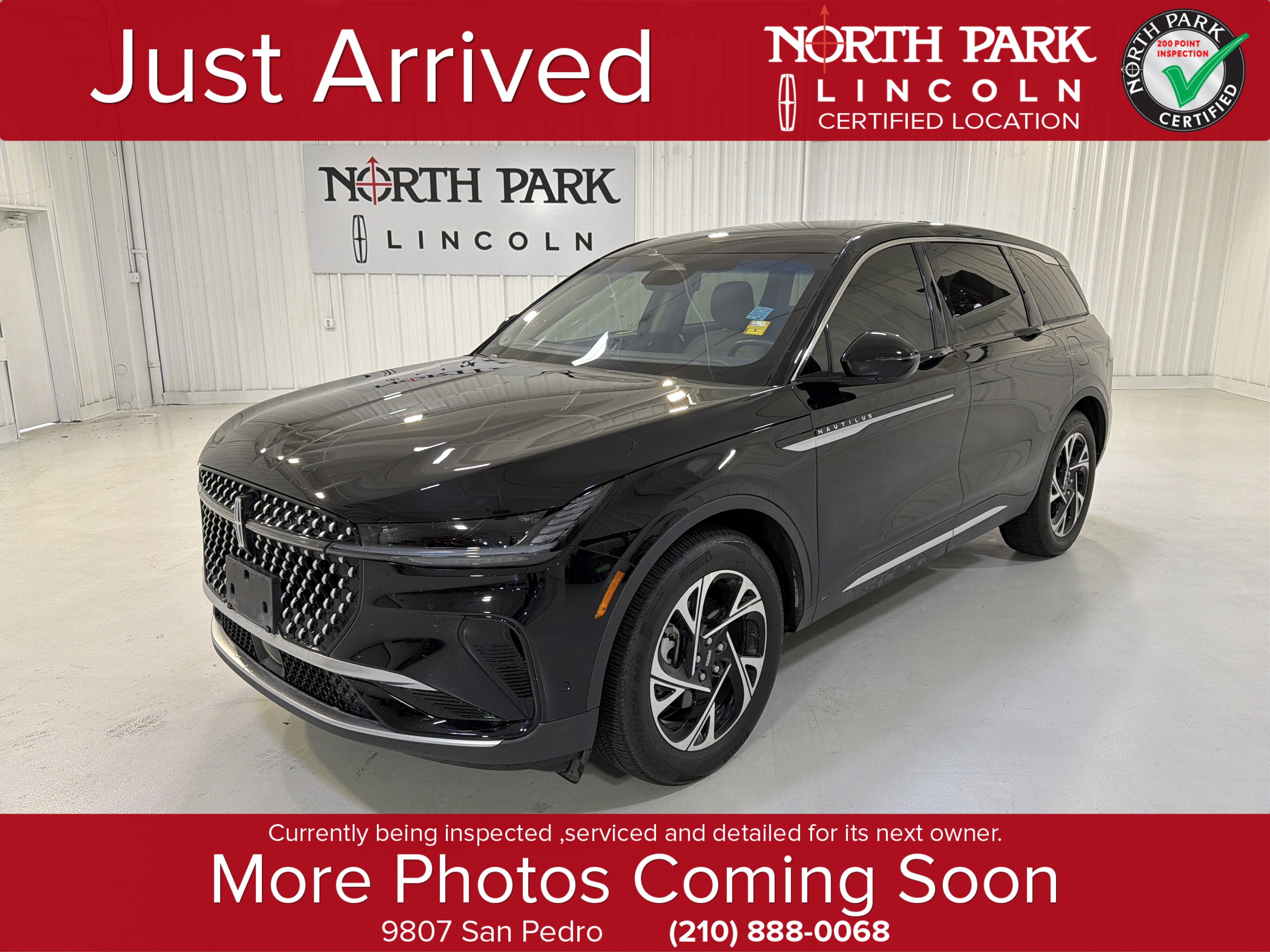 2024 Lincoln Nautilus Premiere AWD's photo