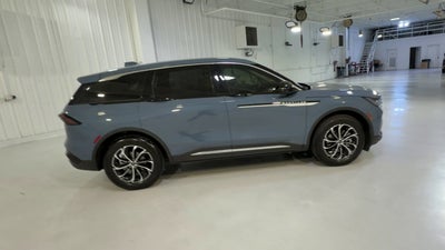 2025 Lincoln Nautilus Premiere