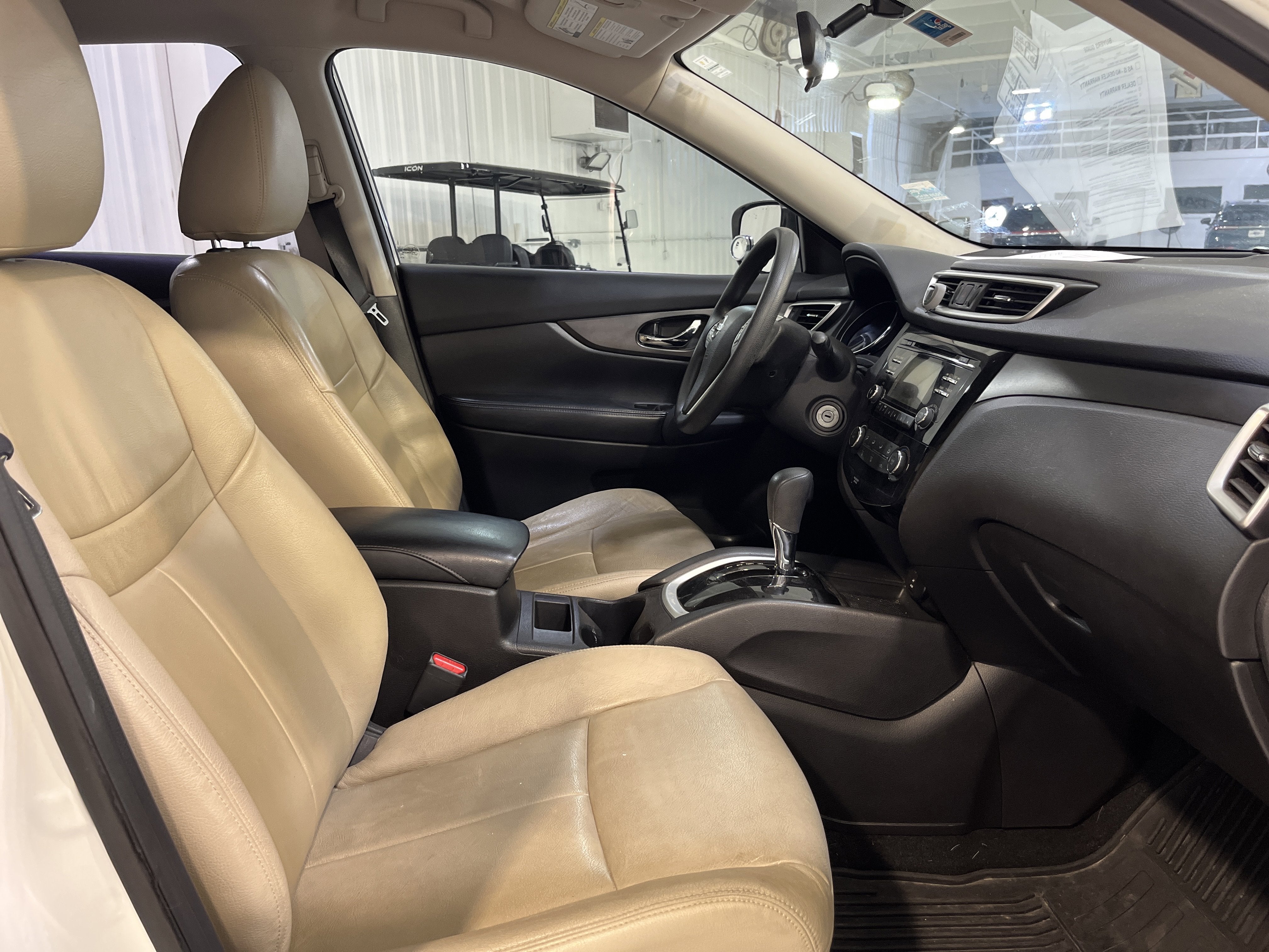 2015 Nissan Rogue Base