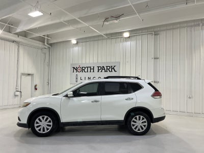 2015 Nissan Rogue Base