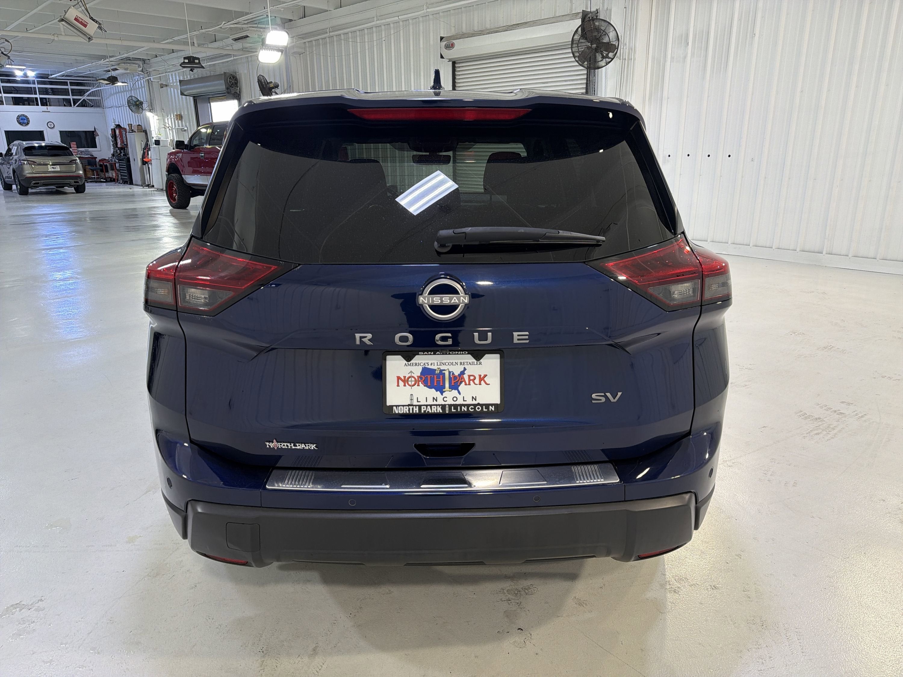 2024 Nissan Rogue SV