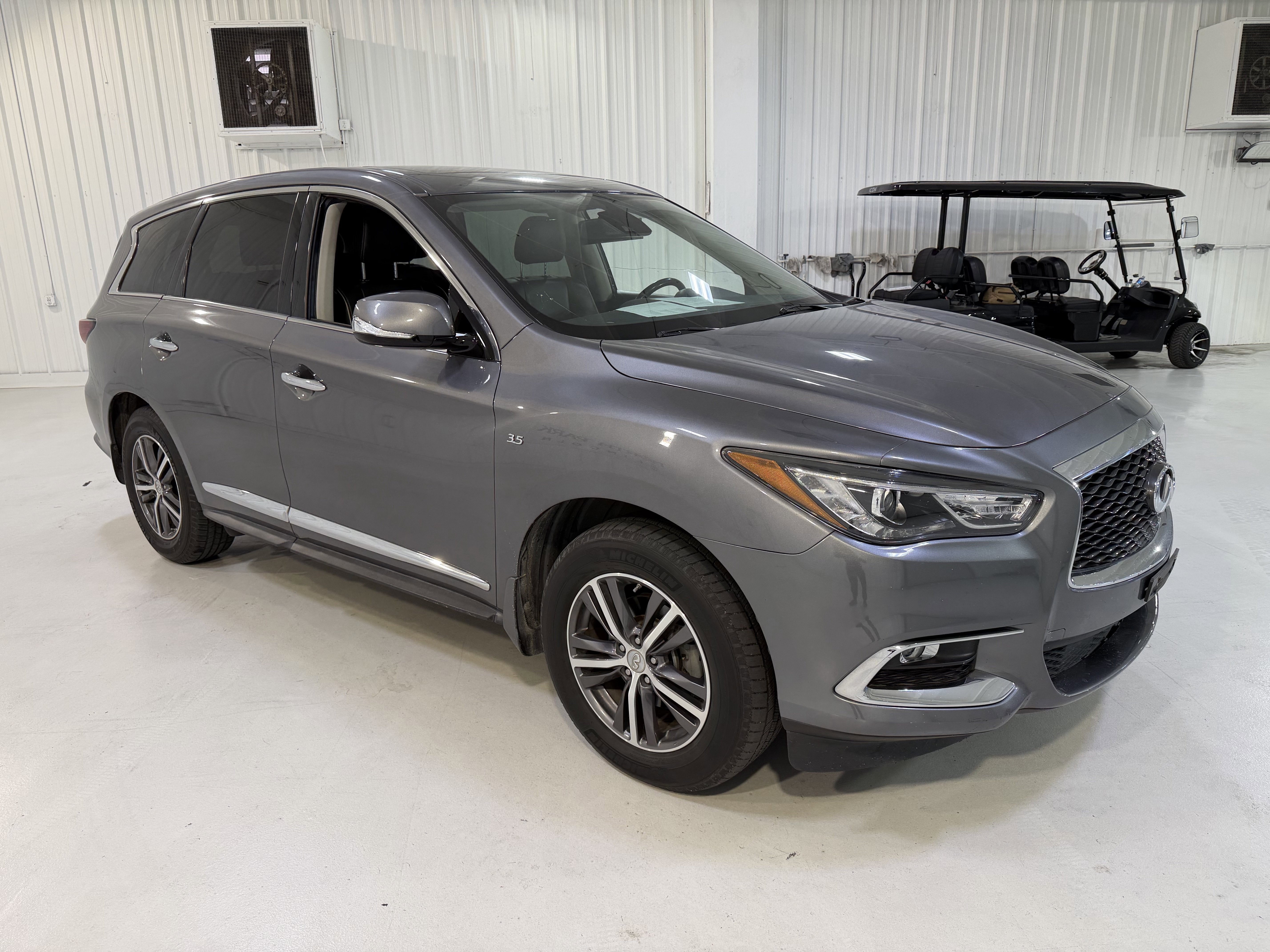2019 INFINITI QX60 PURE
