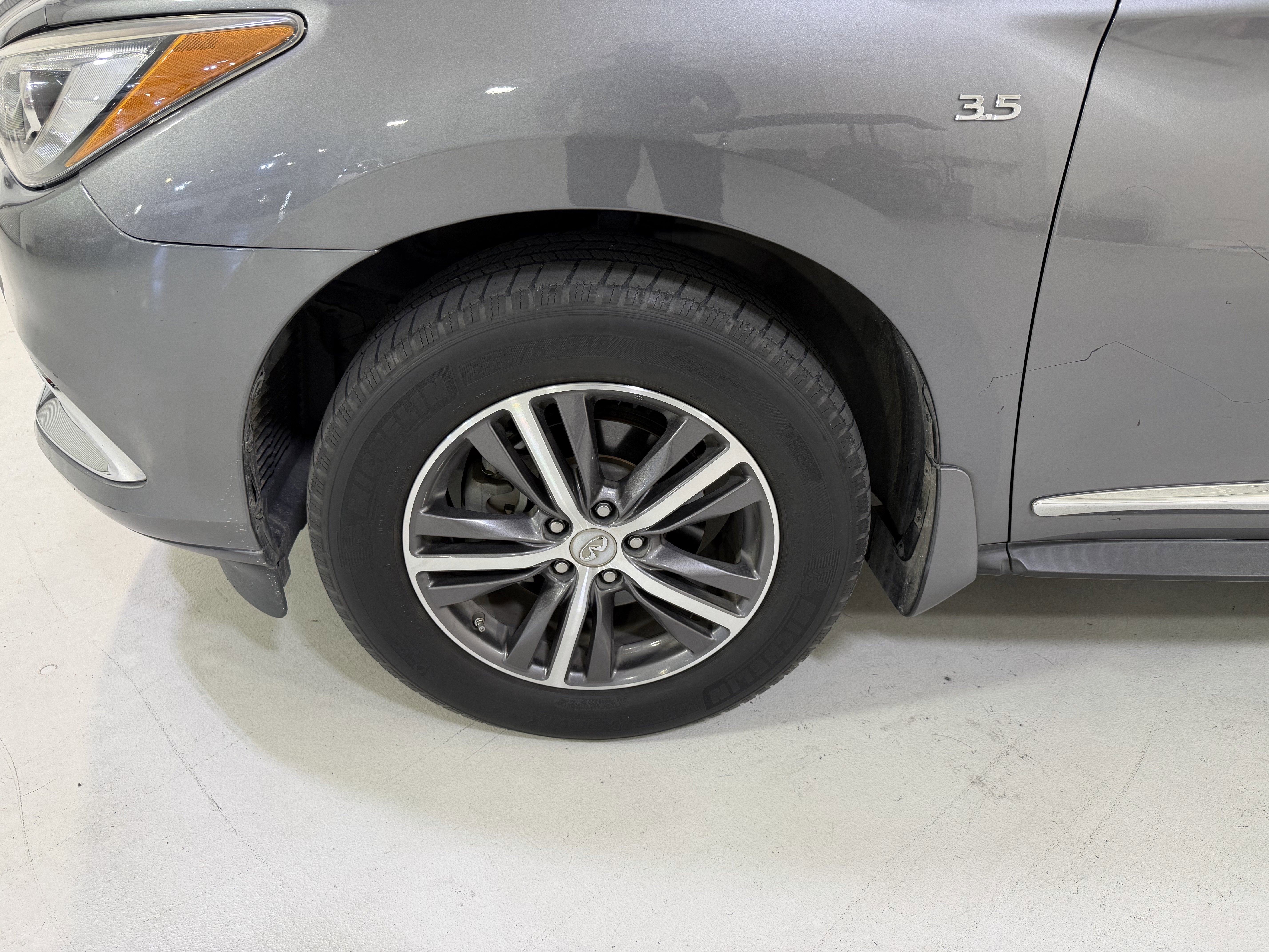 2019 INFINITI QX60 PURE