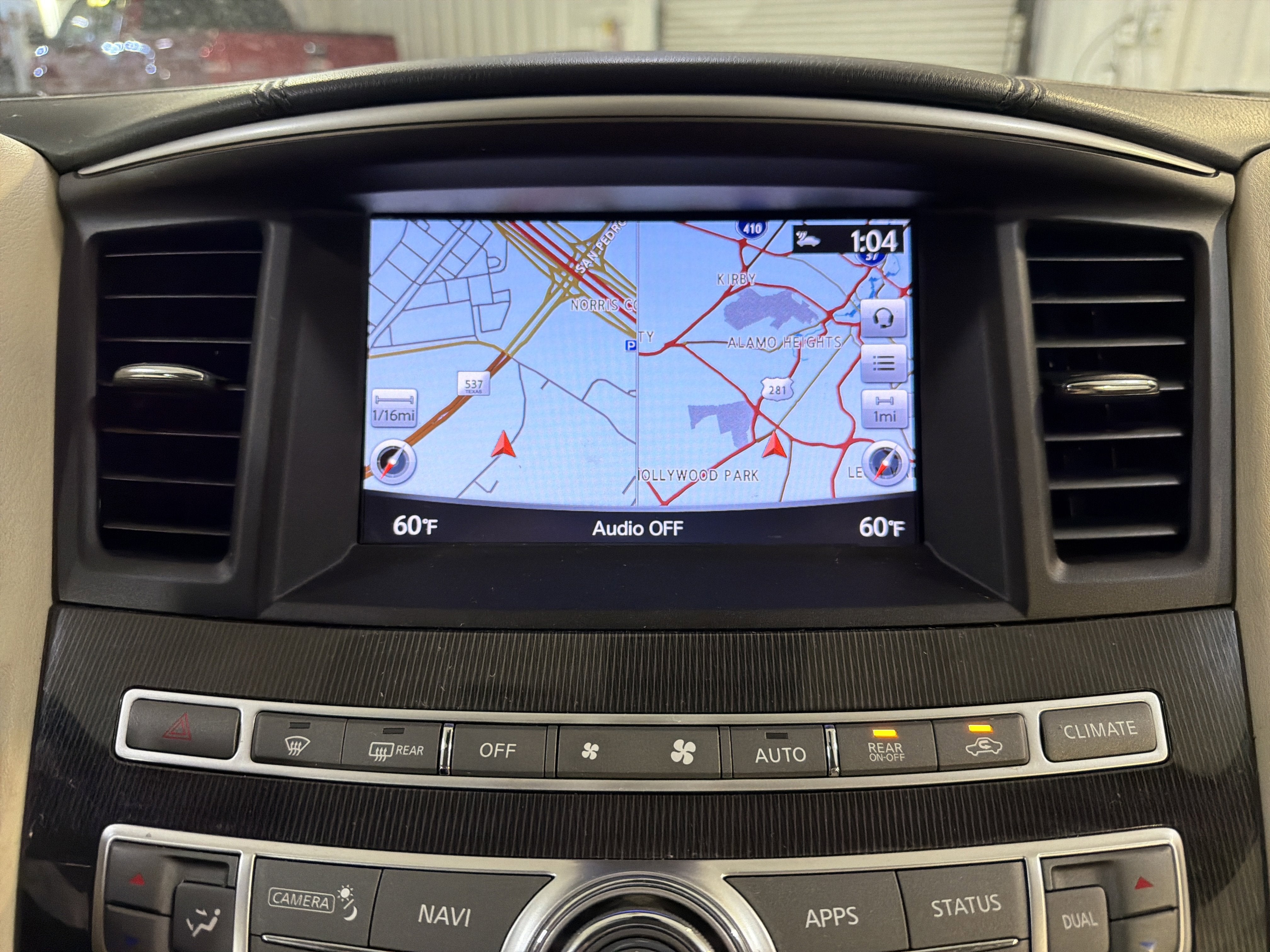 2017 INFINITI QX60 Base