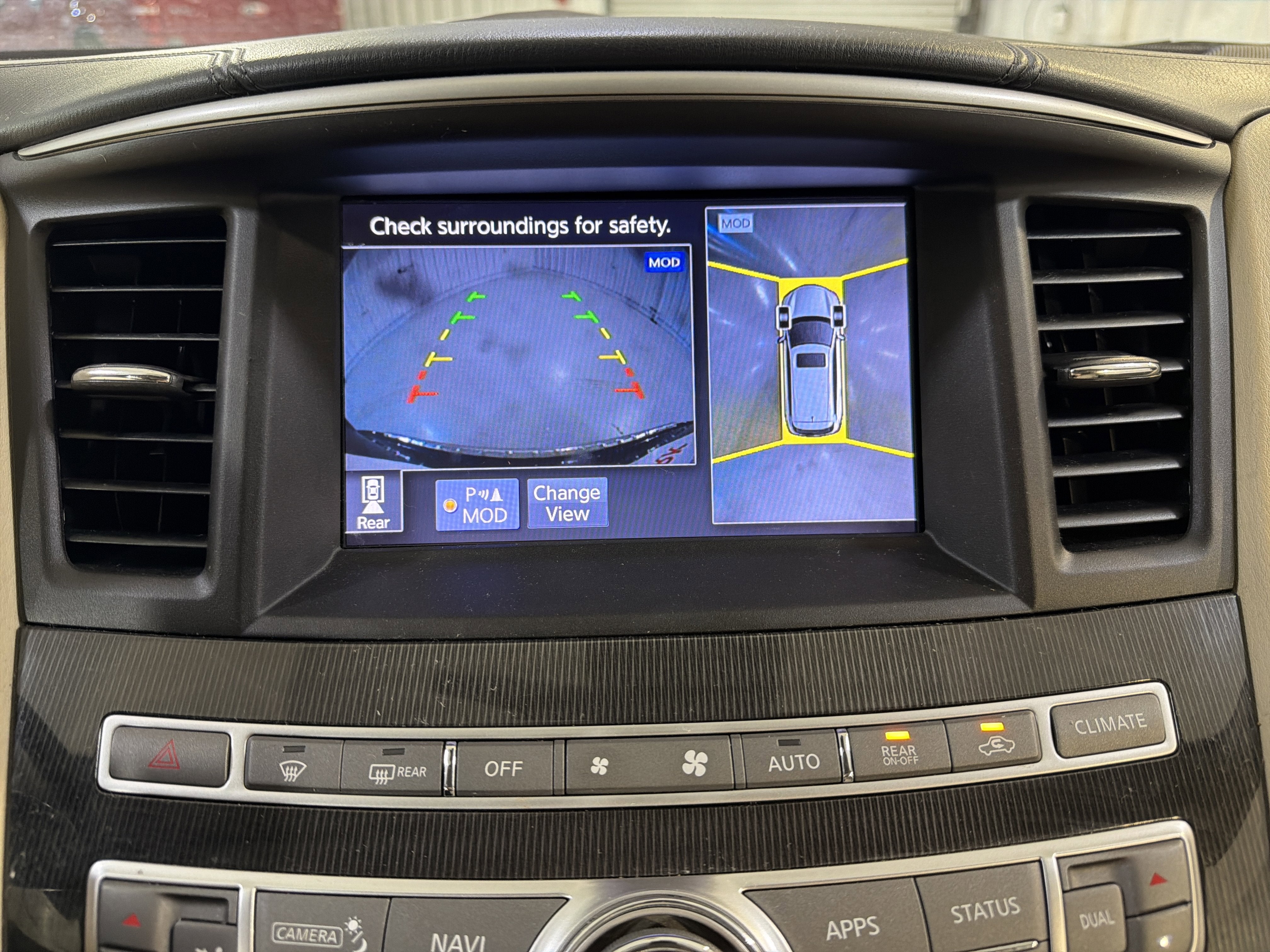 2017 INFINITI QX60 Base