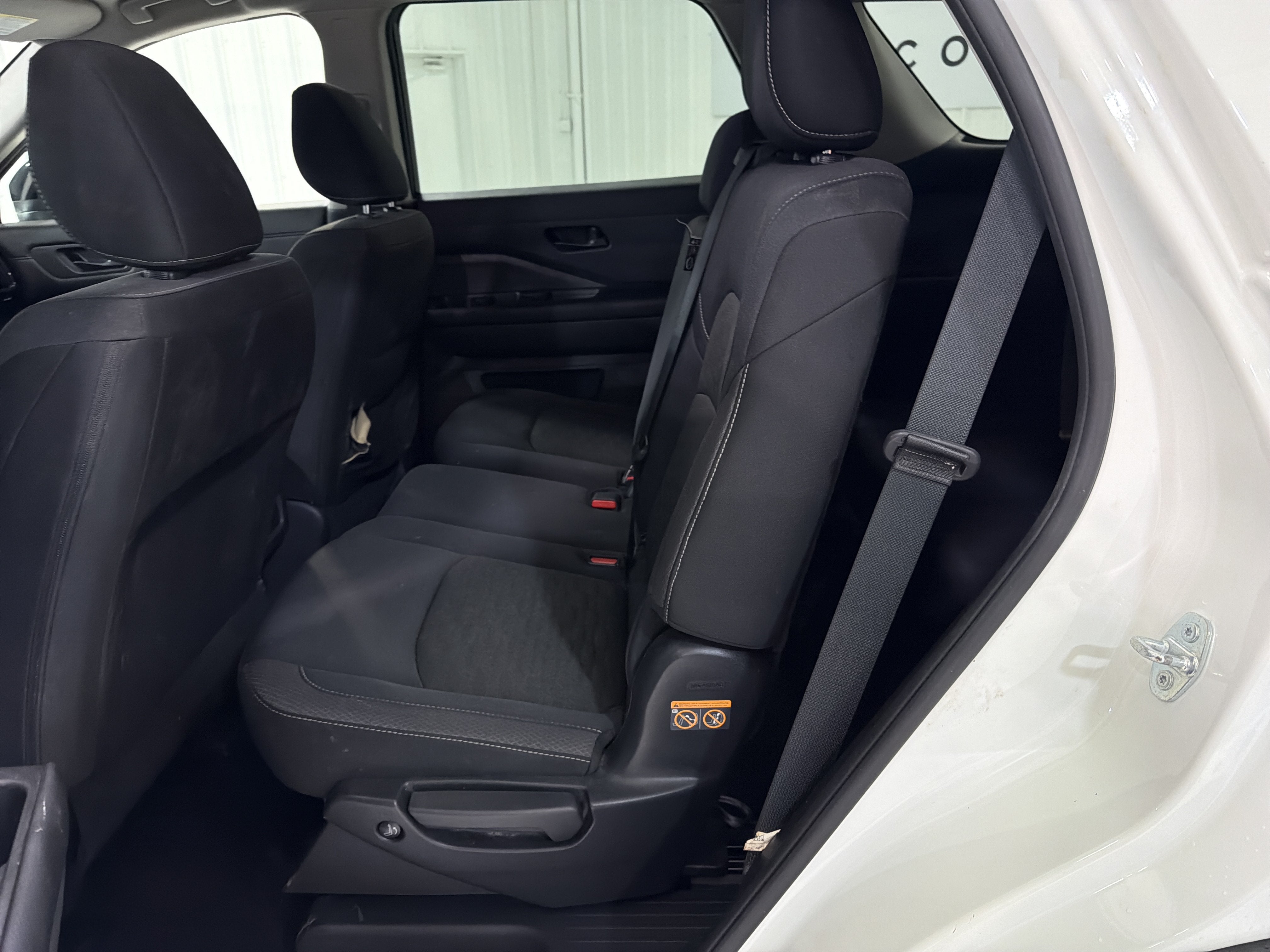 2024 Nissan Pathfinder S